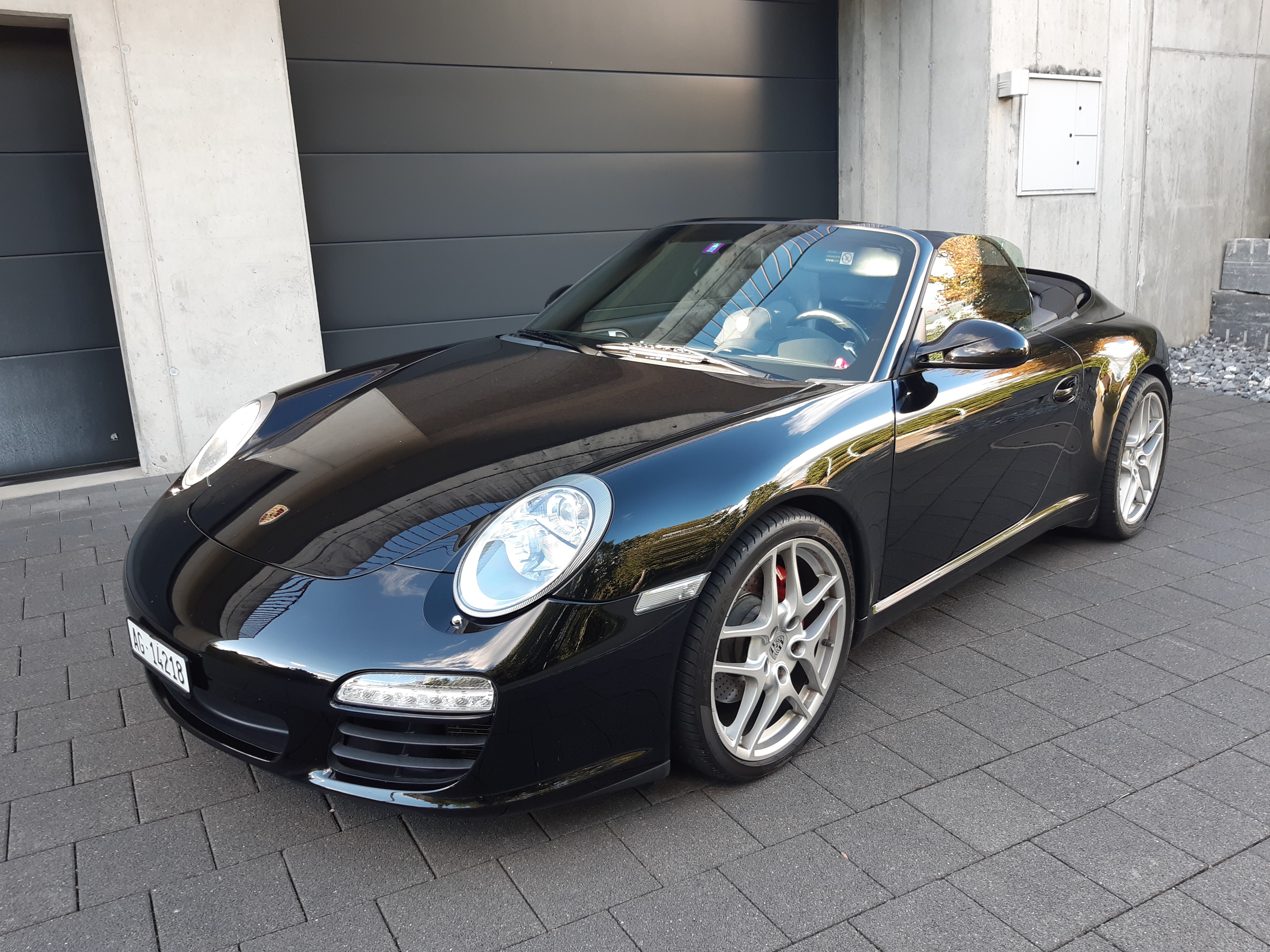 PORSCHE 911 Cabrio Carrera S PDK