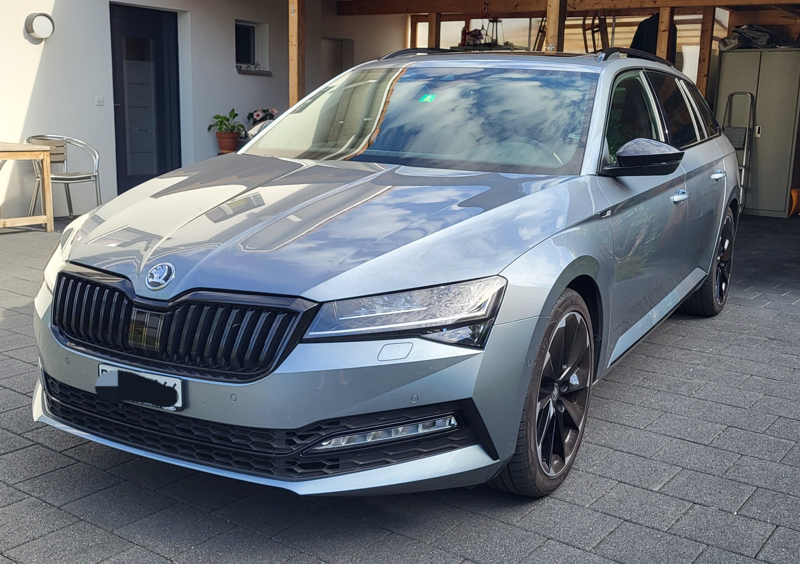 SKODA Superb Combi 2.0 TSI SportLine Plus 4x4 DSG