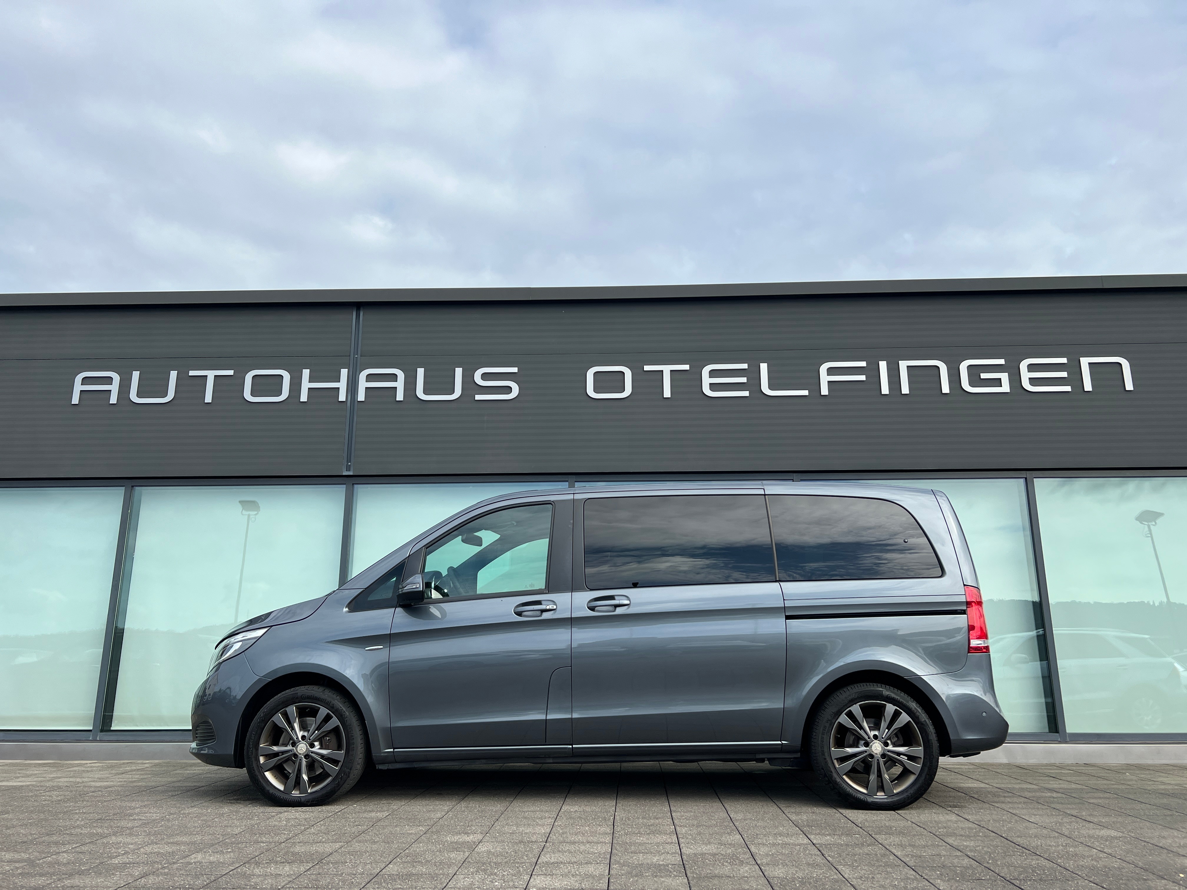 MERCEDES-BENZ V 250 d Avantgarde kompakt 4Matic 7G-Tronic