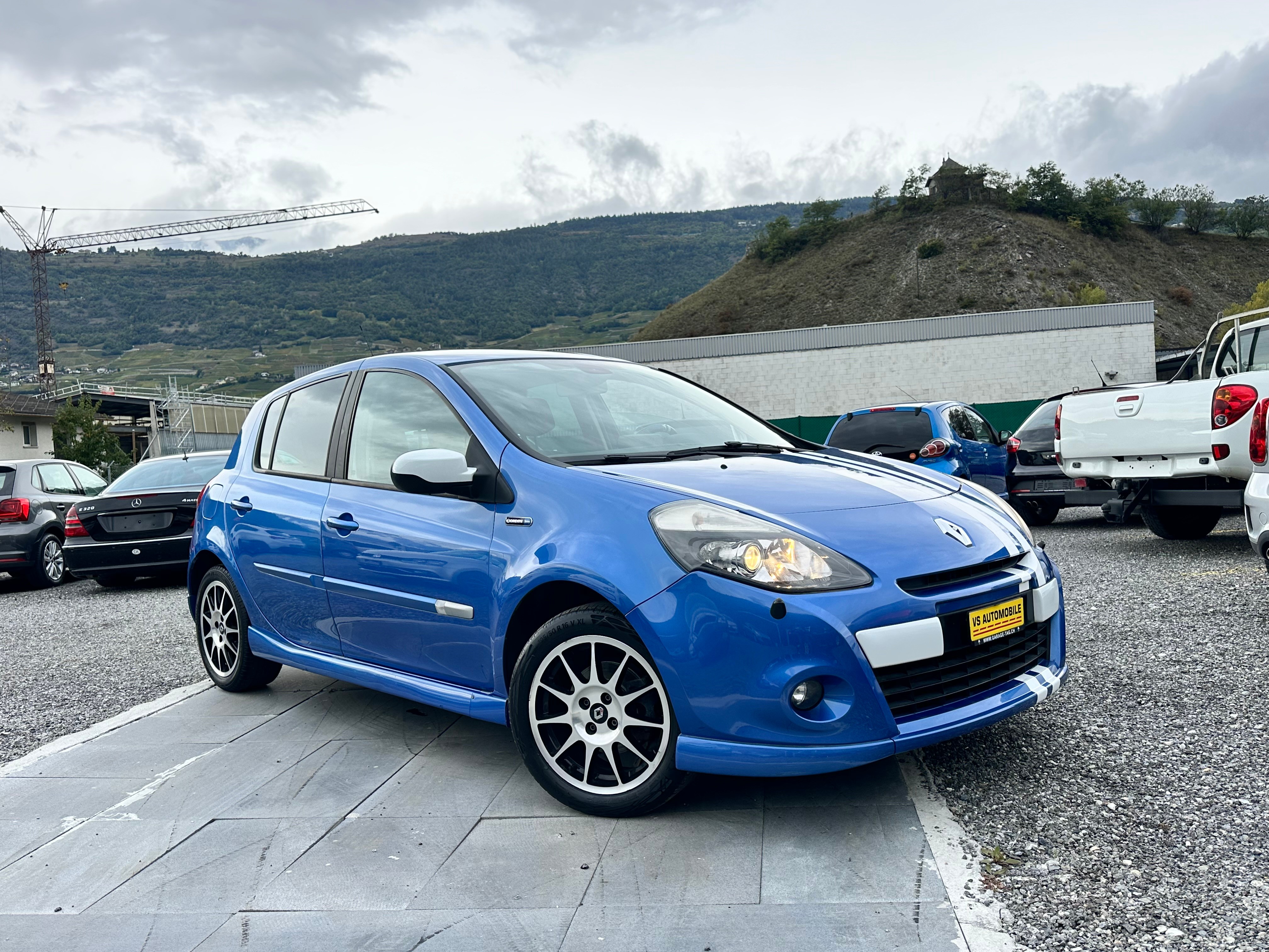 RENAULT Clio 1.6 16V Gordini GT