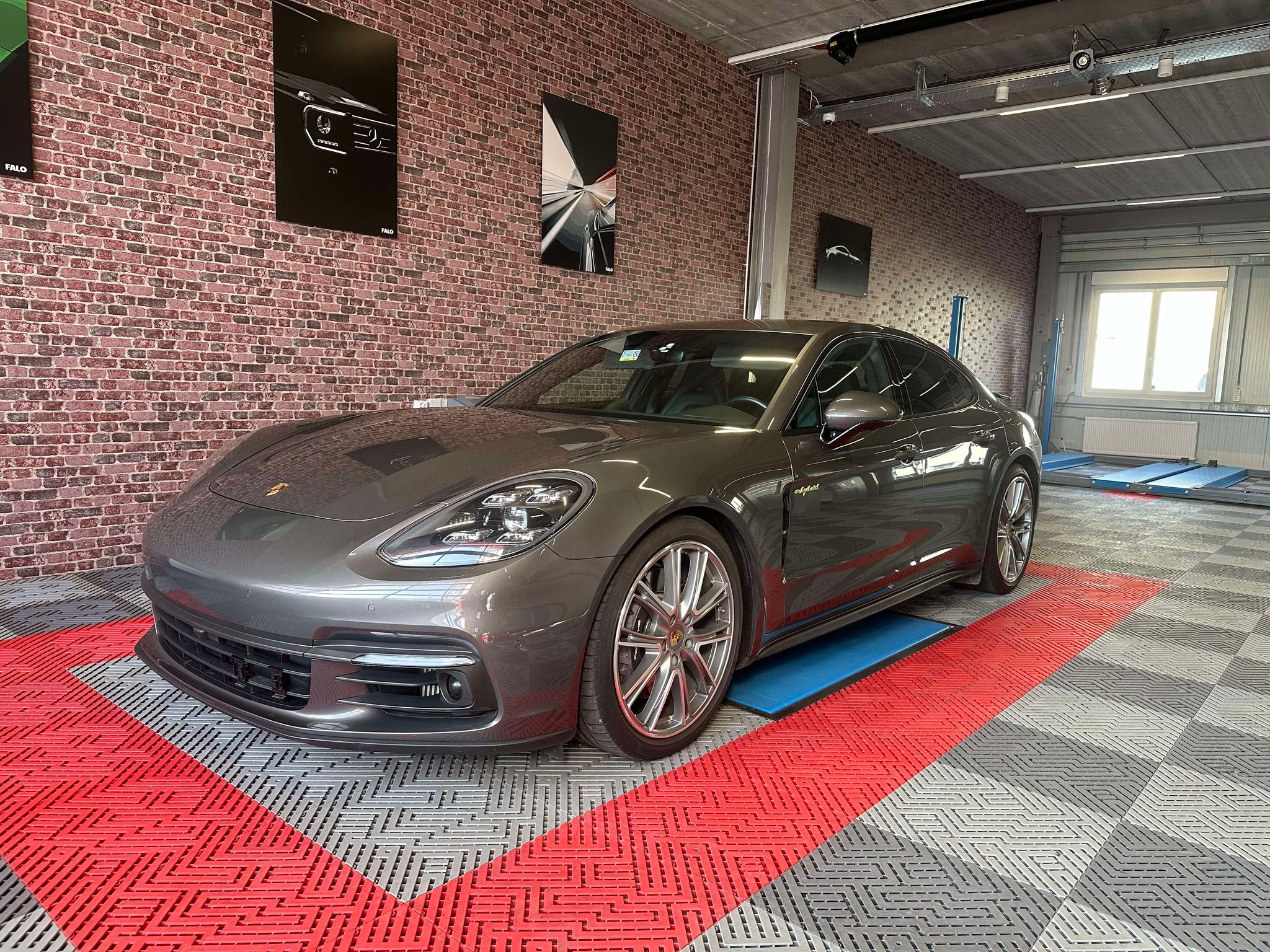 PORSCHE Panamera 4 E-Hybrid PDK