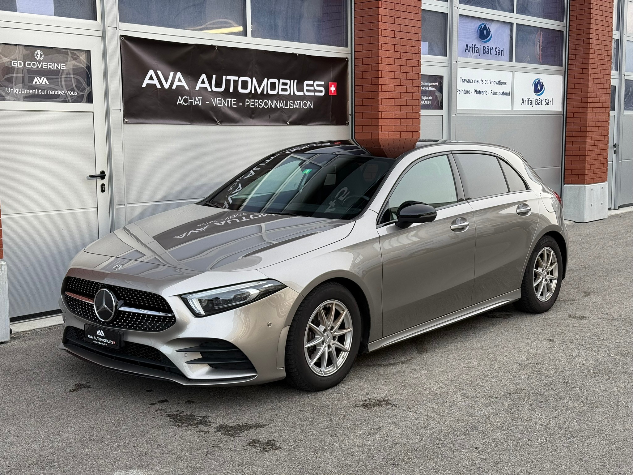 MERCEDES-BENZ A 200 AMG Line 7G-DCT