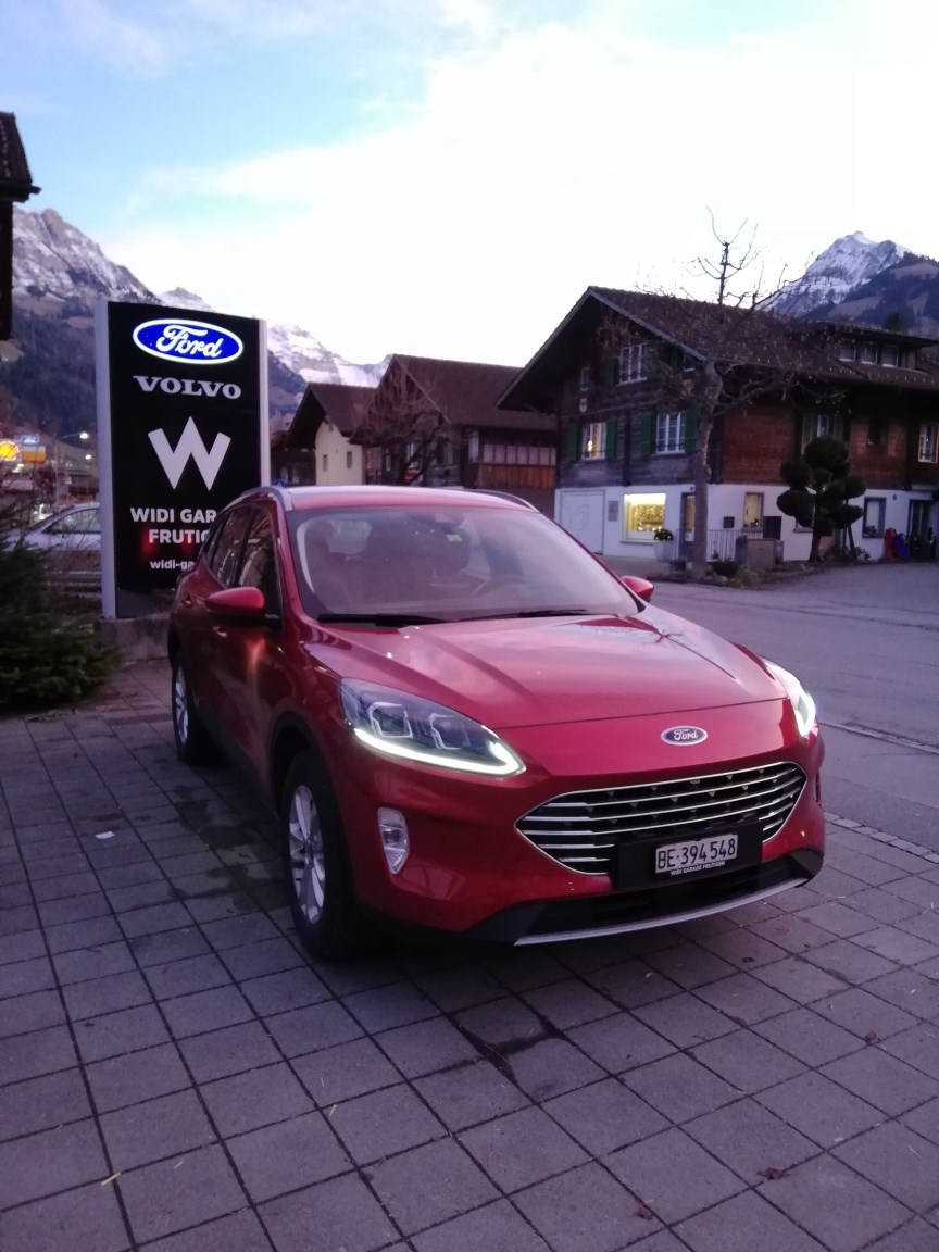 FORD Kuga 2.5 Plug-in Hybrid Titanium