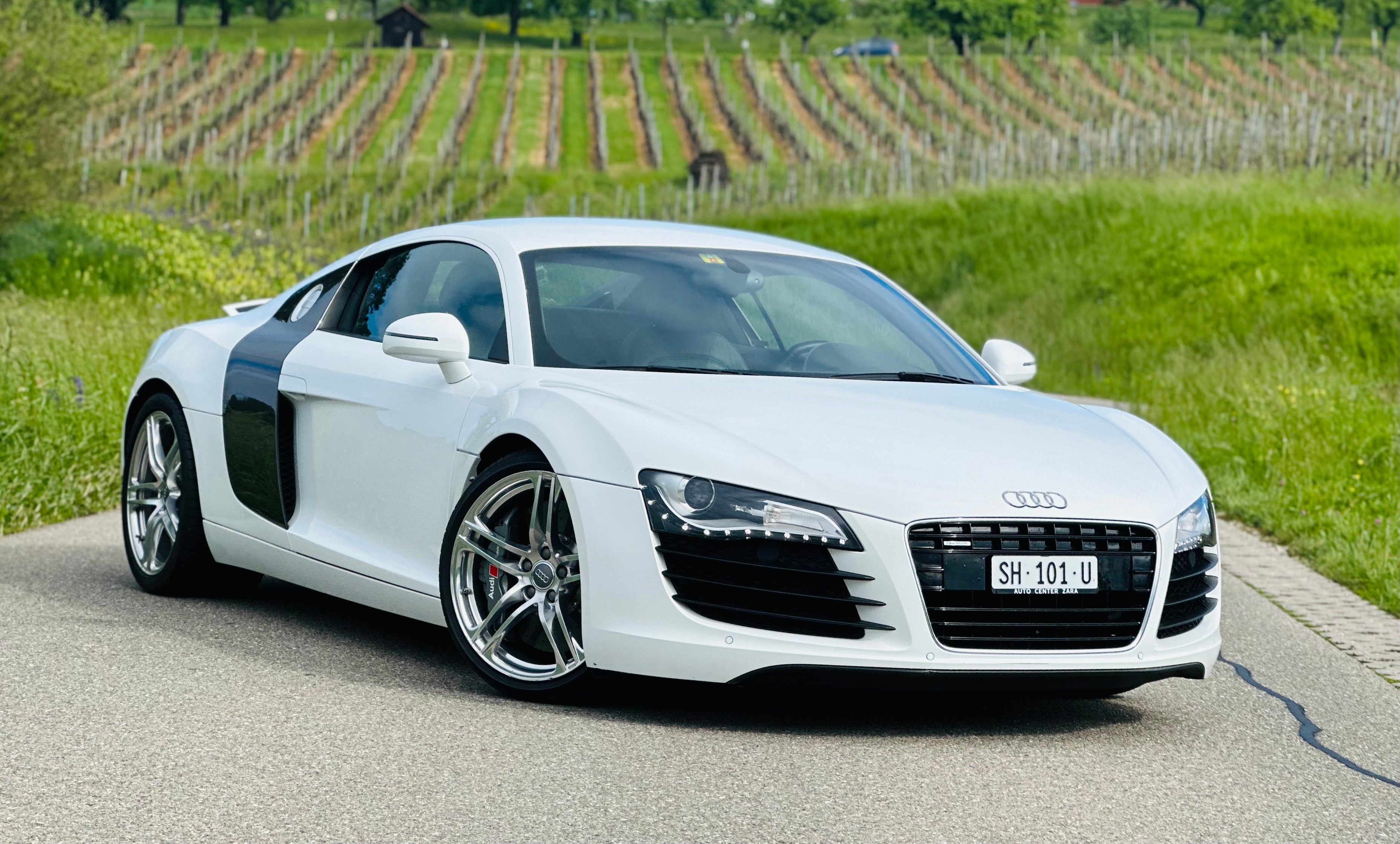 AUDI R8 Coupé 4.2