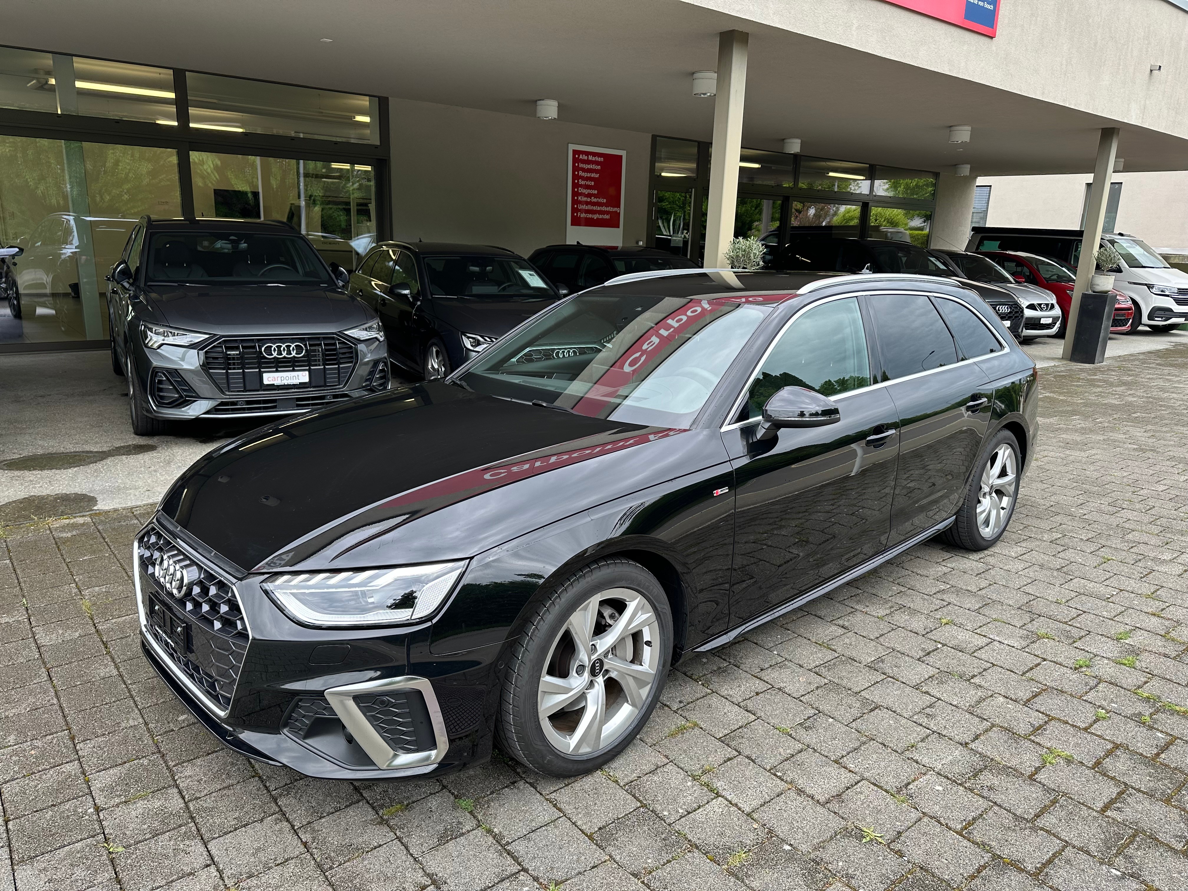 AUDI A4 Avant 40 TDI S line quattro S-tronic