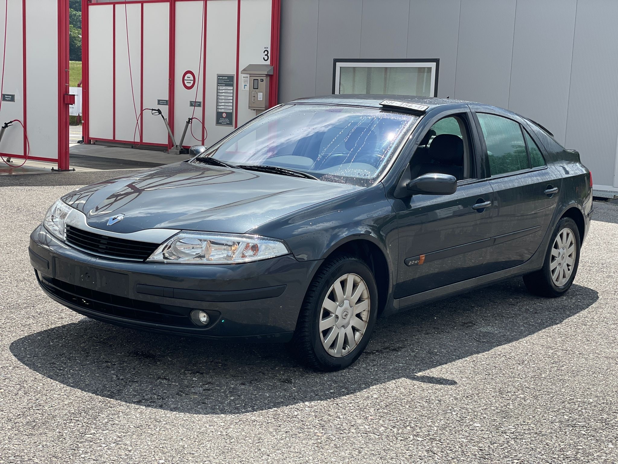 RENAULT Laguna 2.0 16V Authentique Automatic