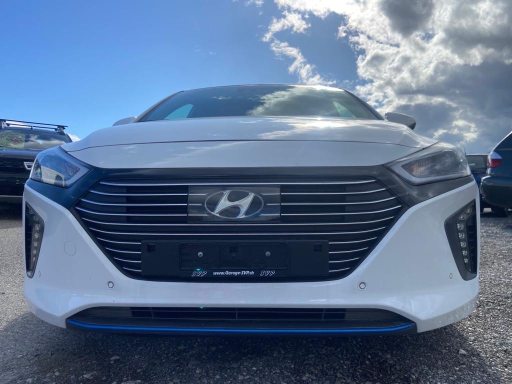 HYUNDAI Ioniq 1.6 GDi HEV Launch Plus DCT