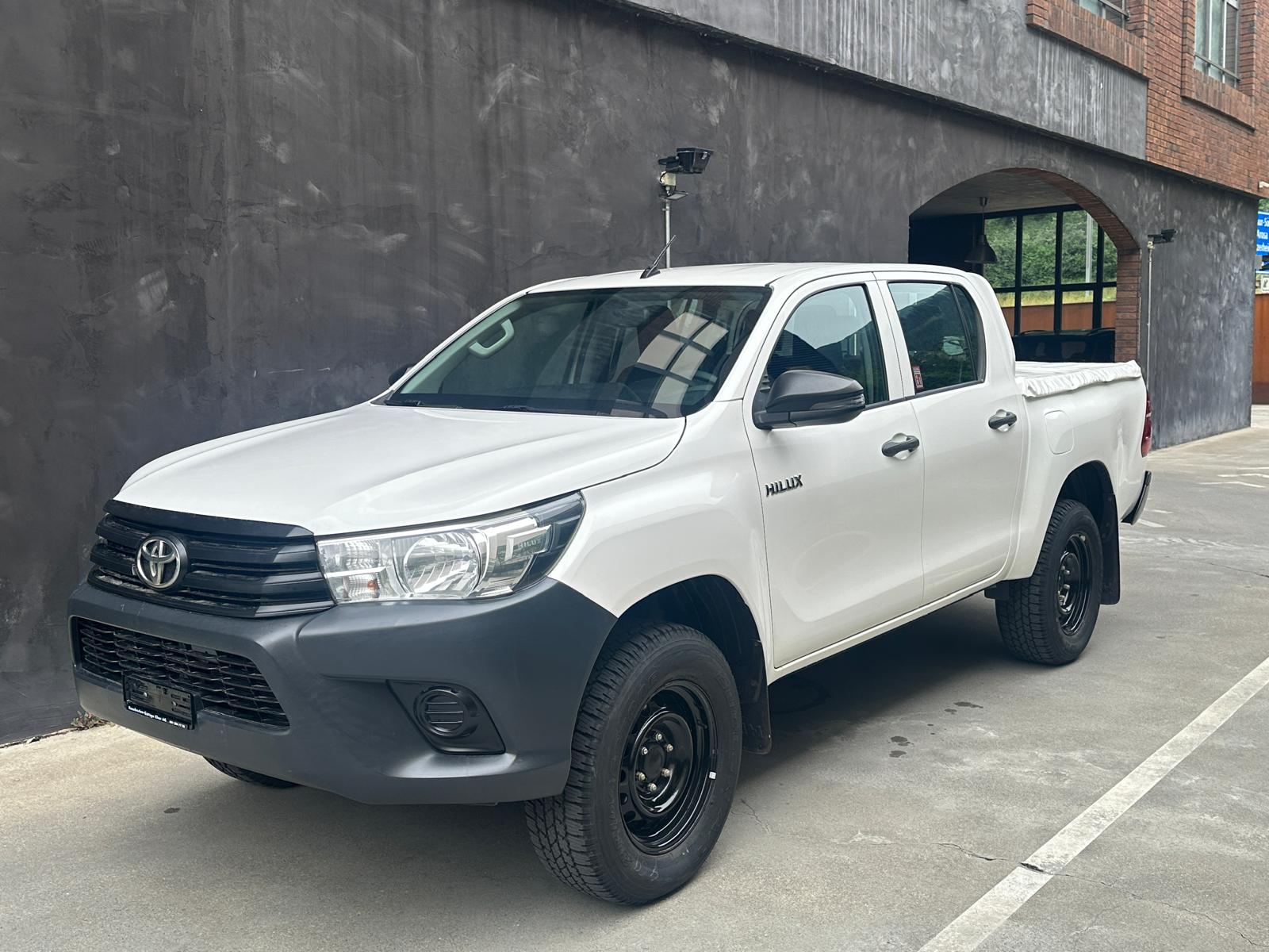 TOYOTA Hilux 2.4D-4D Luna Double Cab 4x4