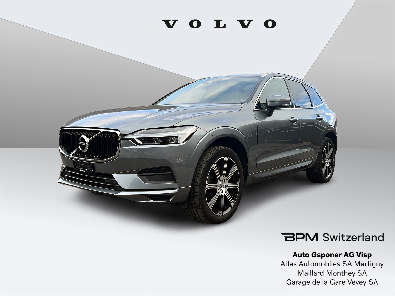 VOLVO XC60 2.0 B4 MH Momentum AWD