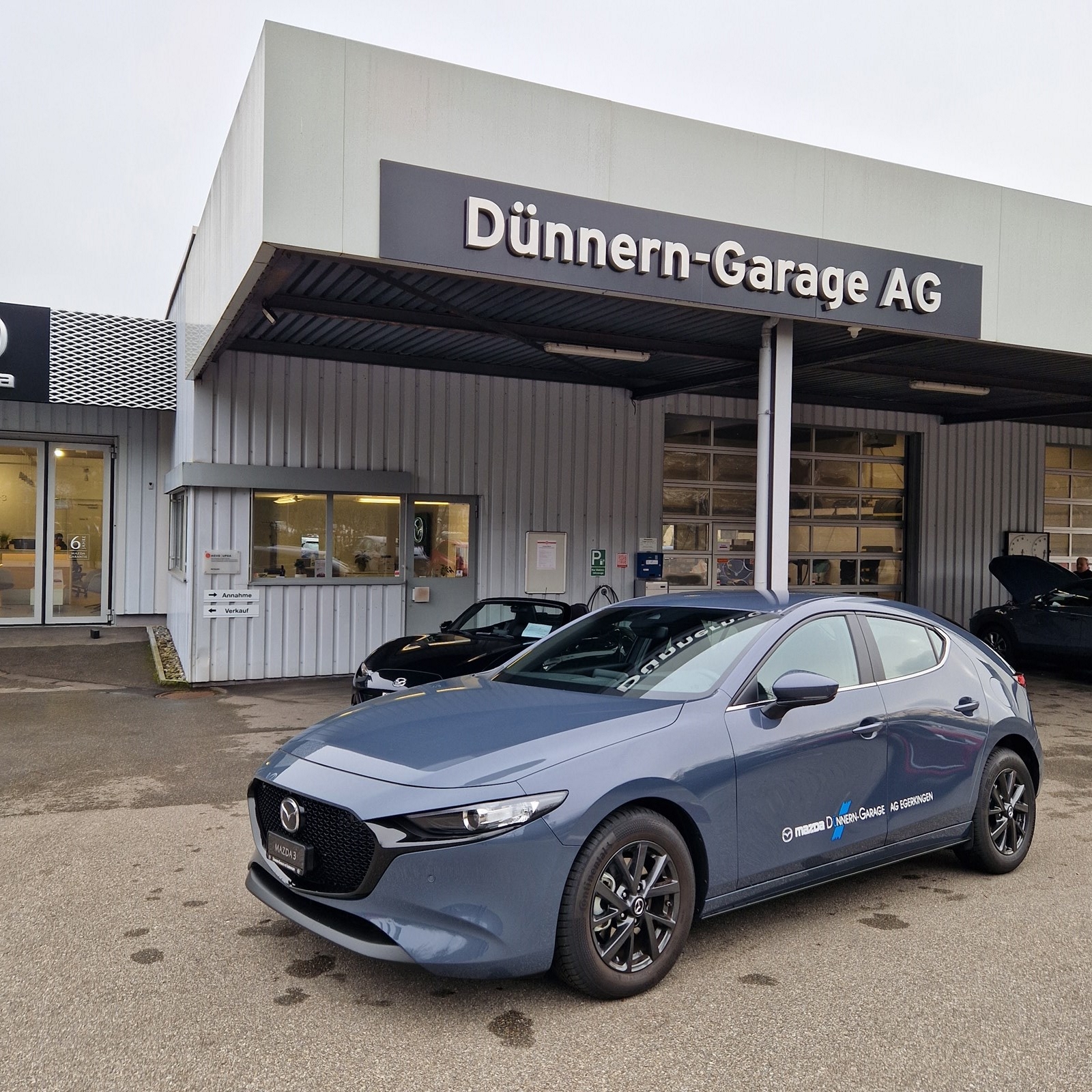 MAZDA 3 Hatchback SKYACTIV-X M Hybrid 186 Ambition Plus Automat