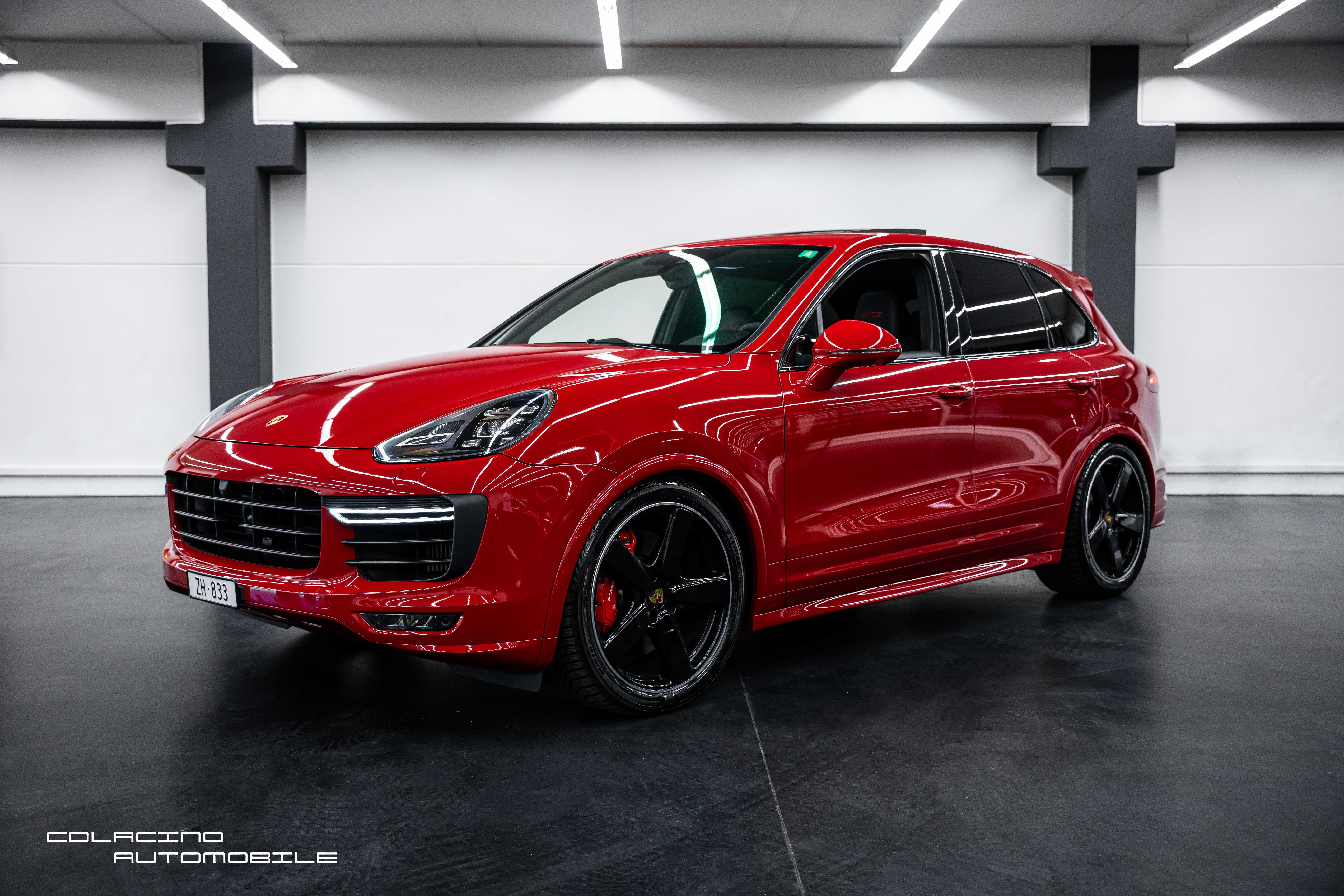 PORSCHE Cayenne GTS