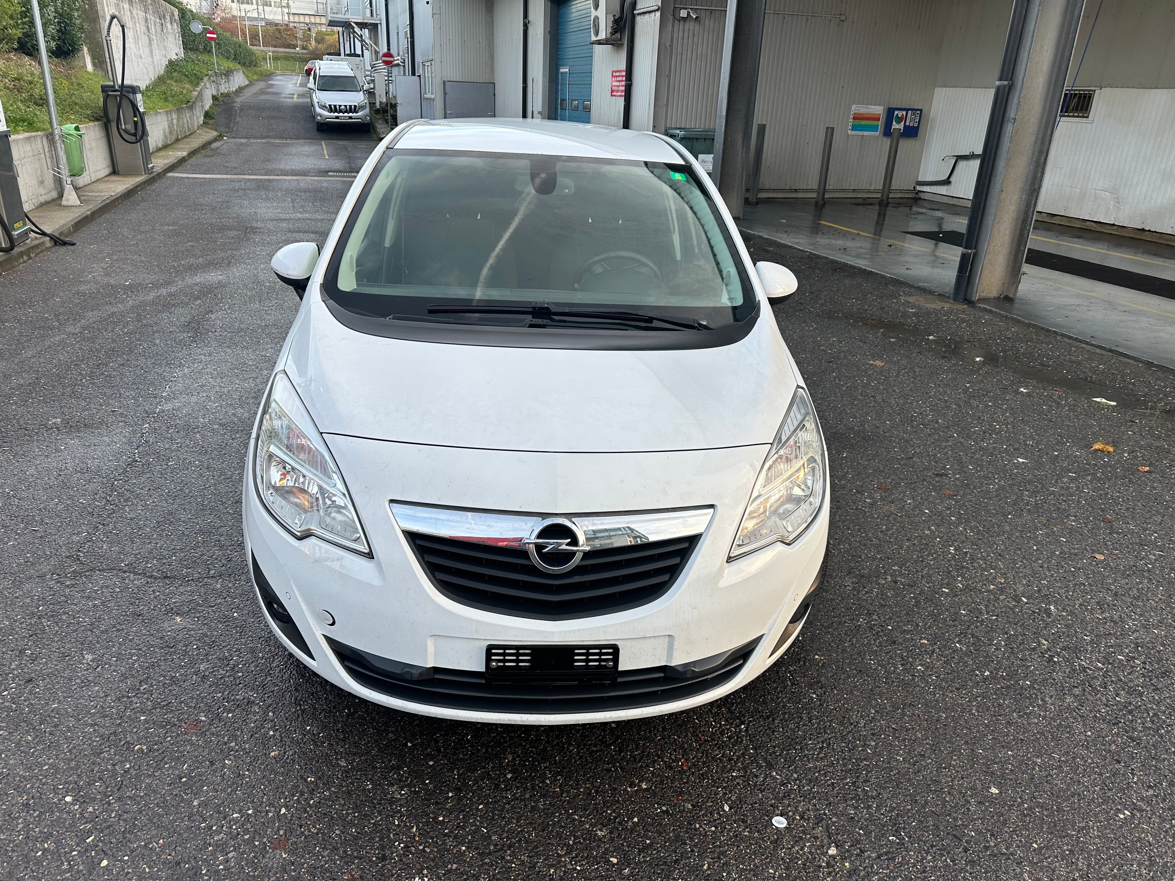 OPEL Meriva 1.4 Turbo Cosmo