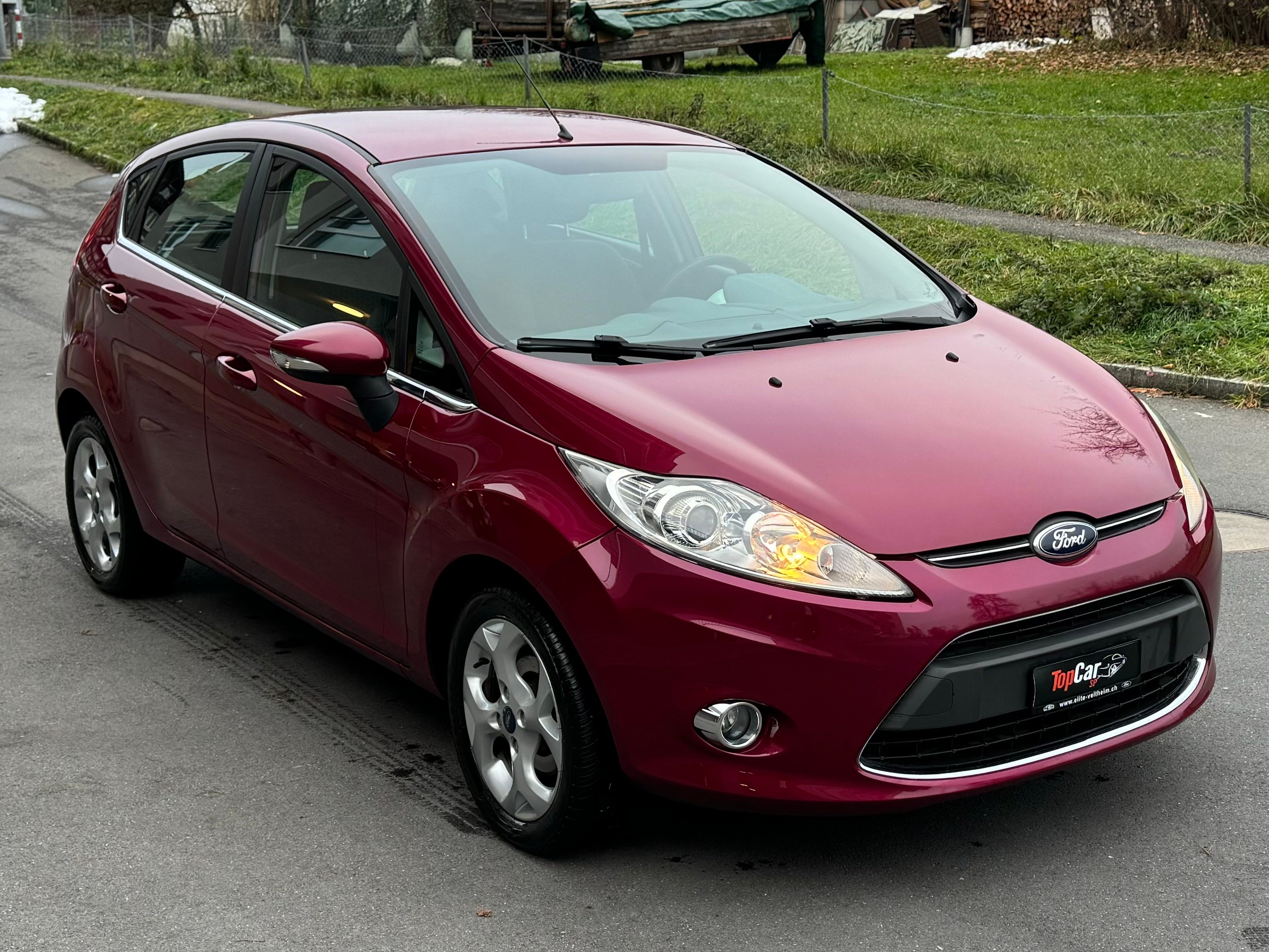 FORD Fiesta 1.4 16V Titanium