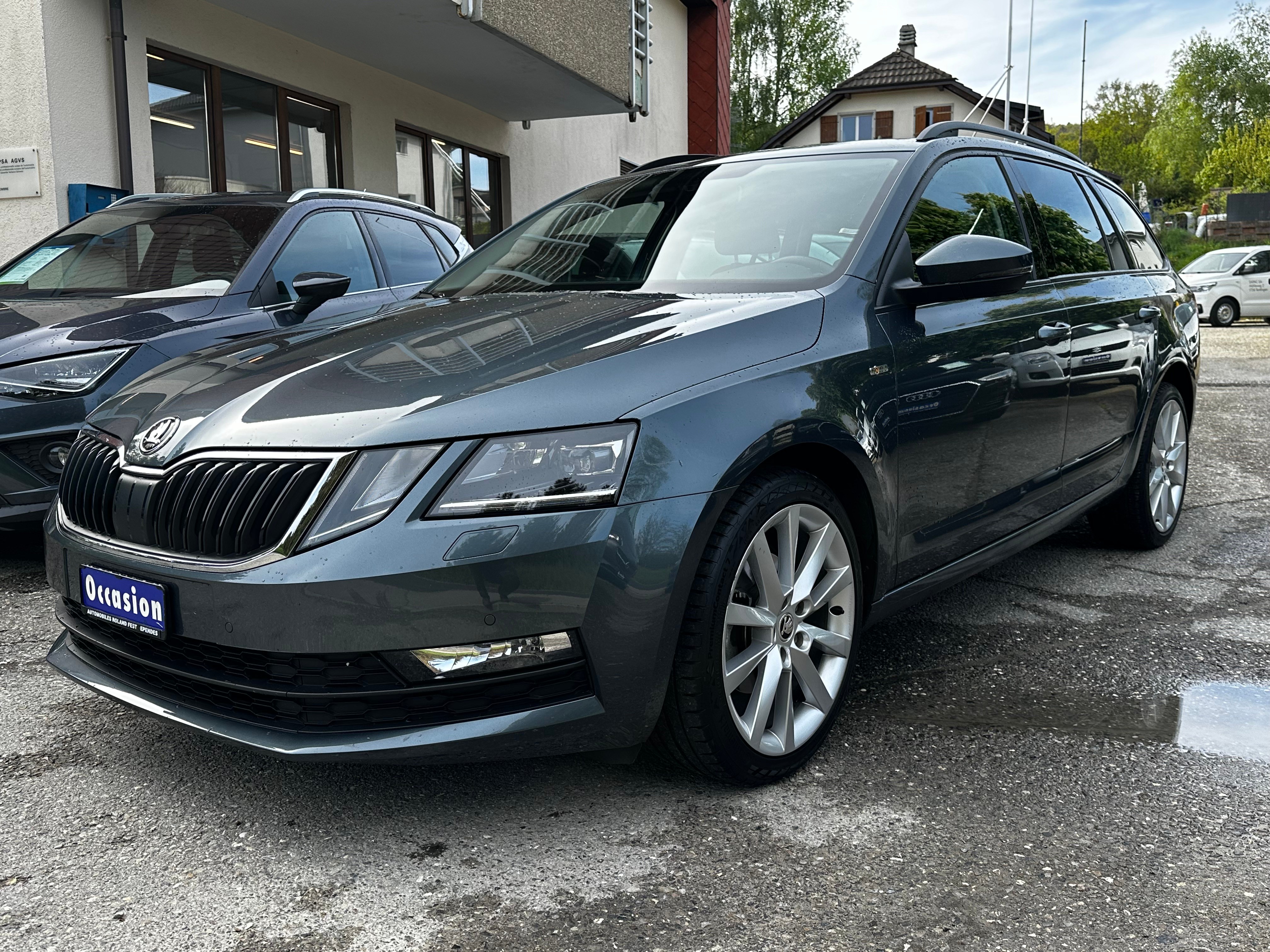 SKODA Octavia Combi 1.5 TSI Soleil DSG