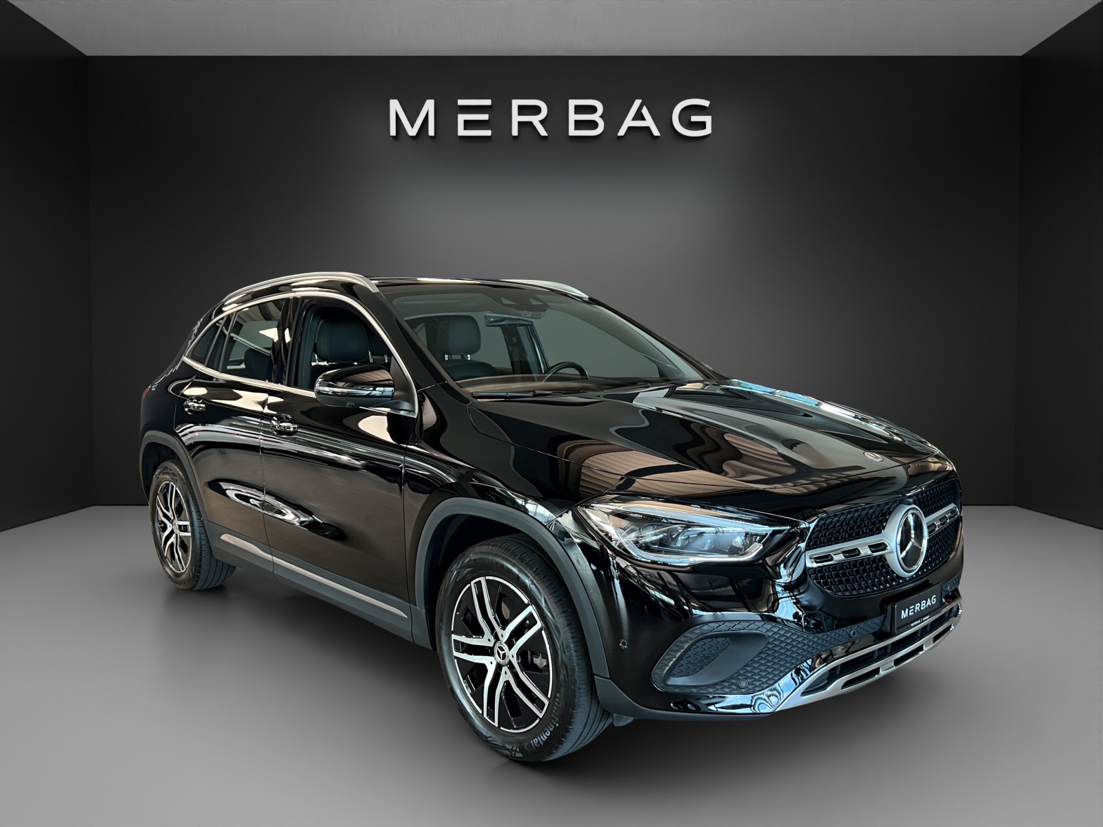 MERCEDES-BENZ GLA 250 Progressive4Matic