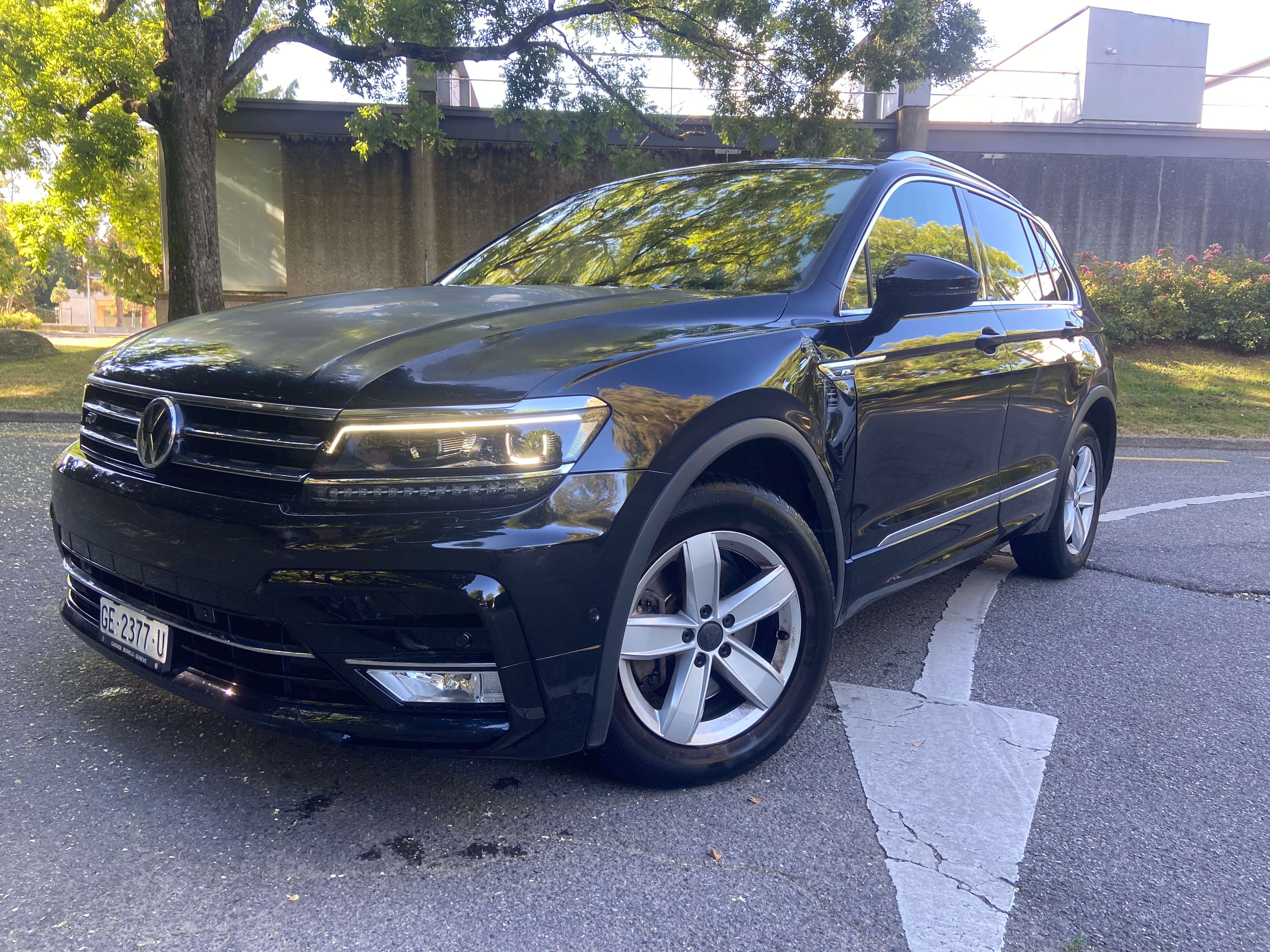 VW Tiguan 2.0TSI Highline R-Line 4Motion DSG