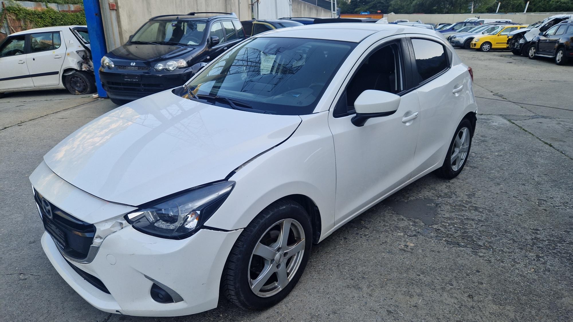 MAZDA 2 SKYACTIV-D 105 Revolution