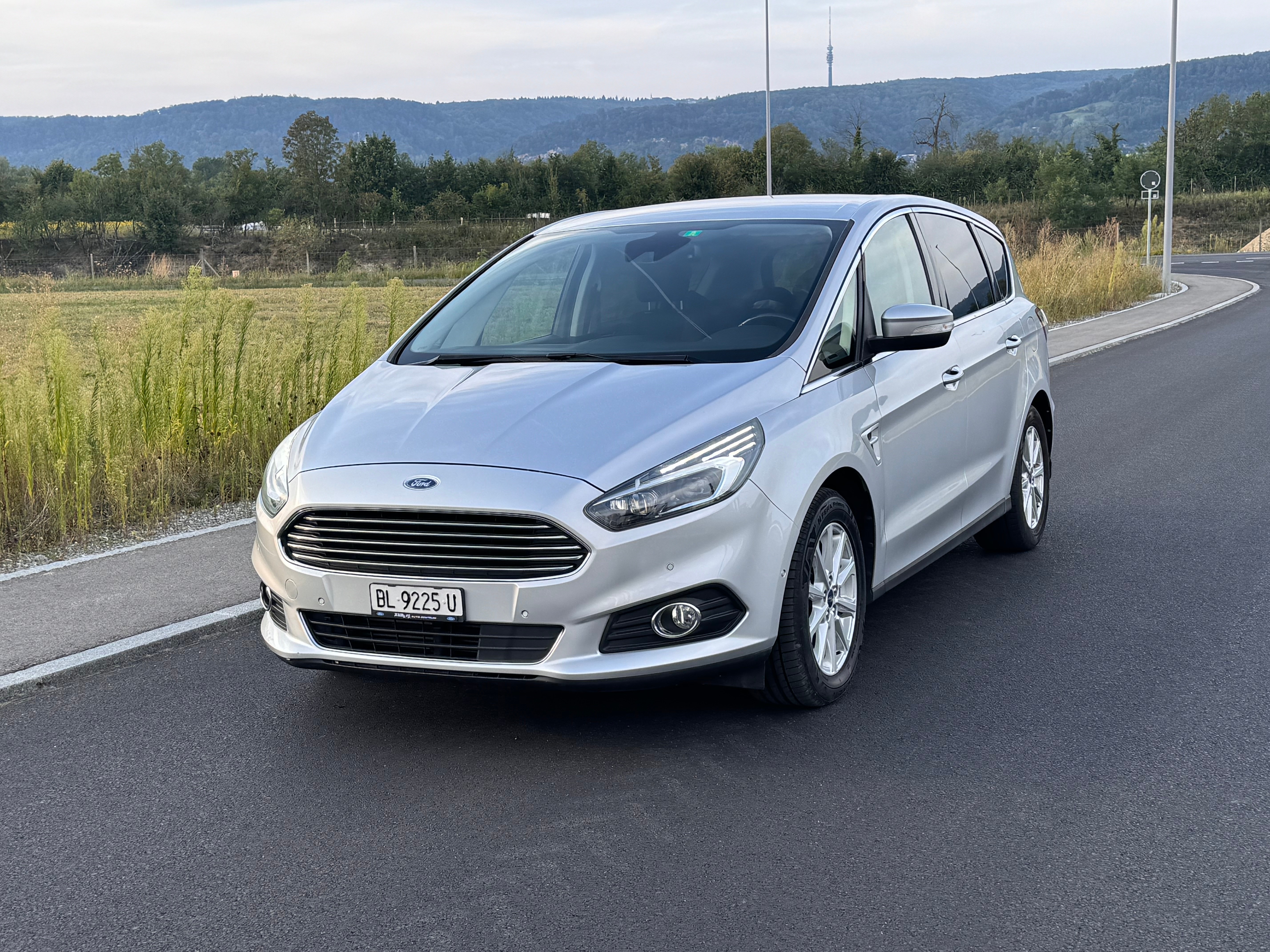 FORD S-Max 2.0 TDCi Titanium AWD PowerShift