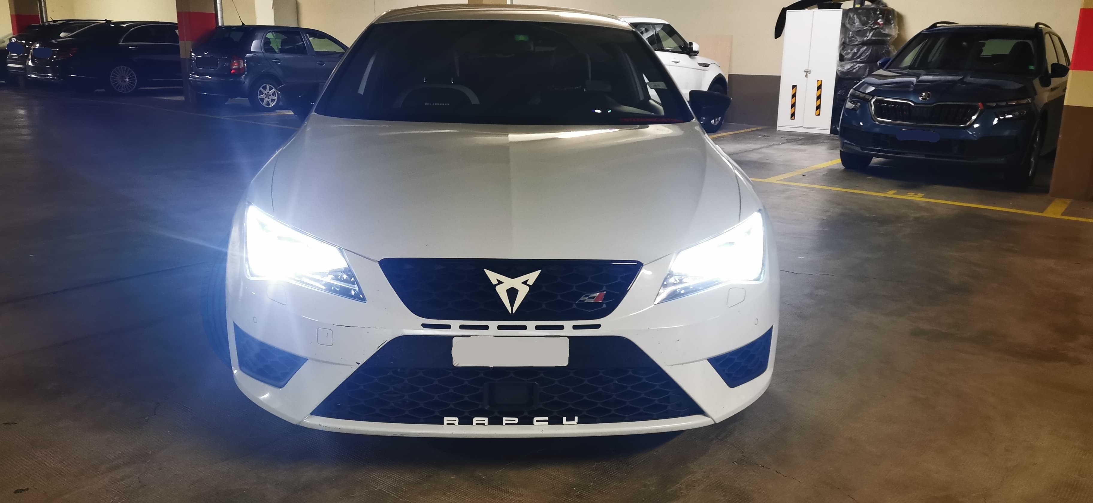 SEAT Leon 2.0 TSI Cupra 280 DSG