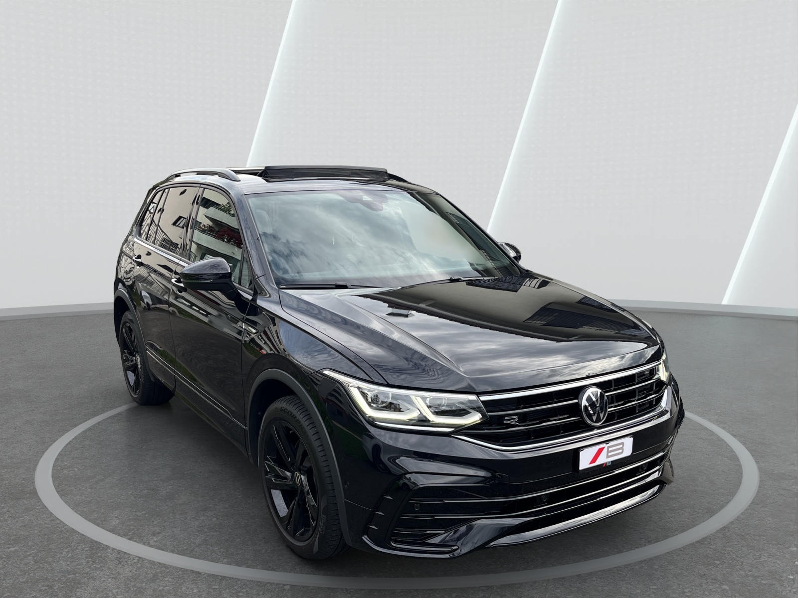 VW Tiguan 2.0TSI R-Line 4Motion DSG LCI