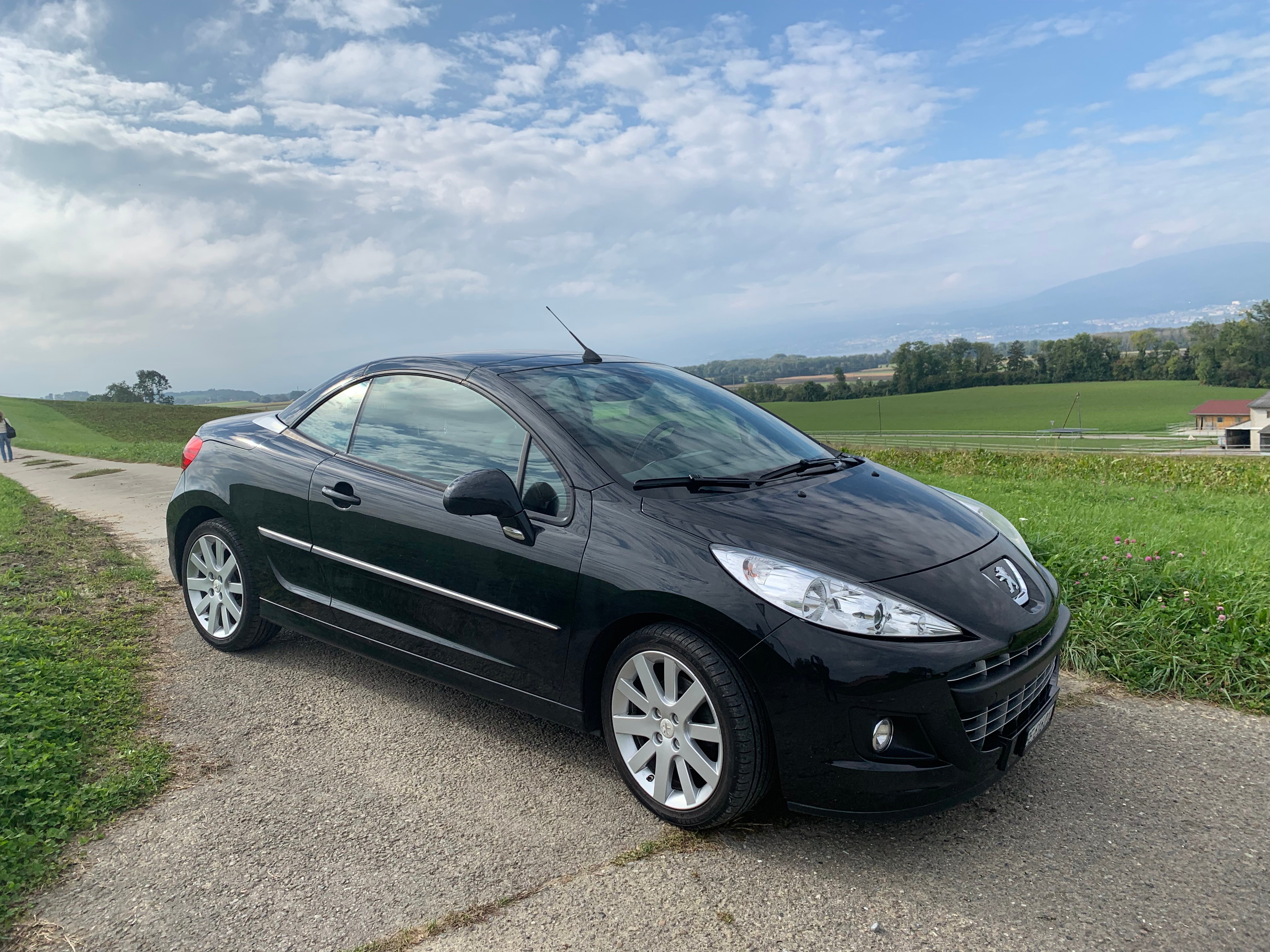 PEUGEOT 207 CC 1.6 16V Turbo Allure