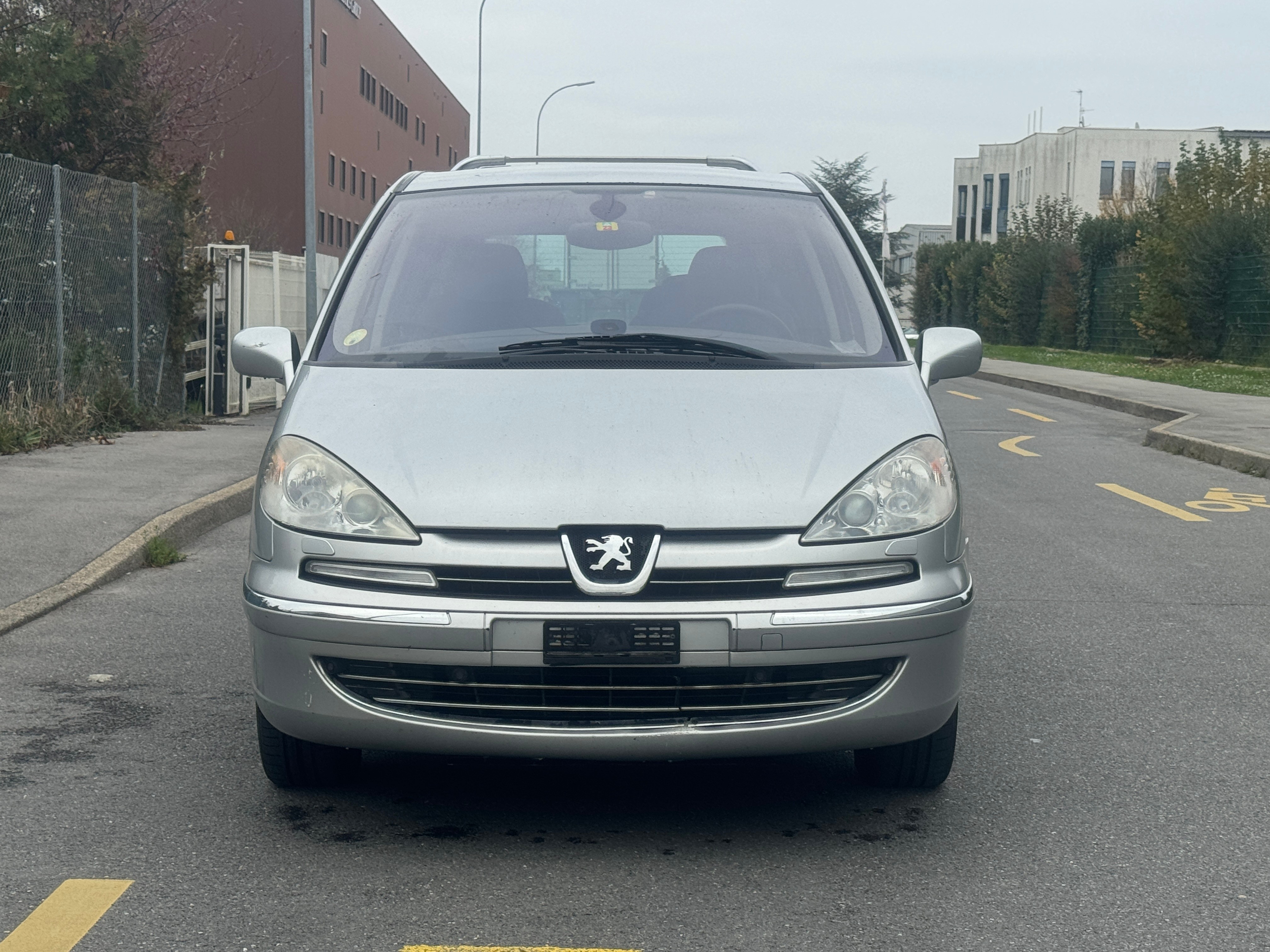 PEUGEOT 807