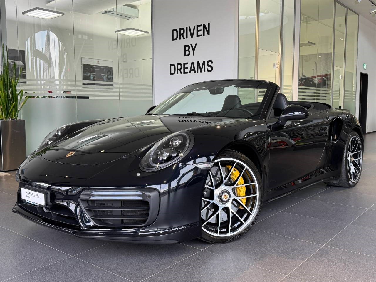 PORSCHE 911 Turbo S Cabriolet