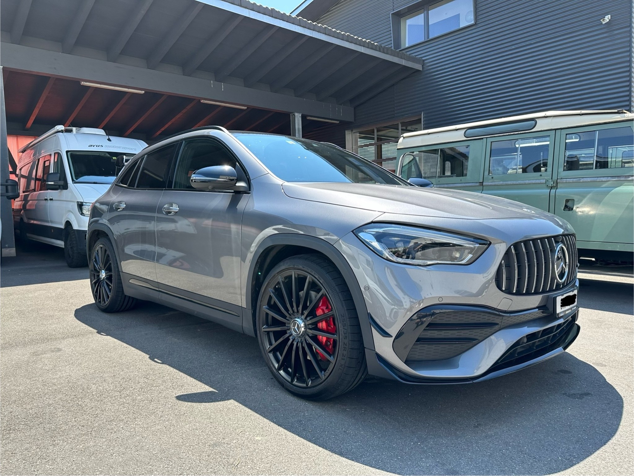 MERCEDES-BENZ GLA 35 AMG 4Matic 8G-Speedshift DCT