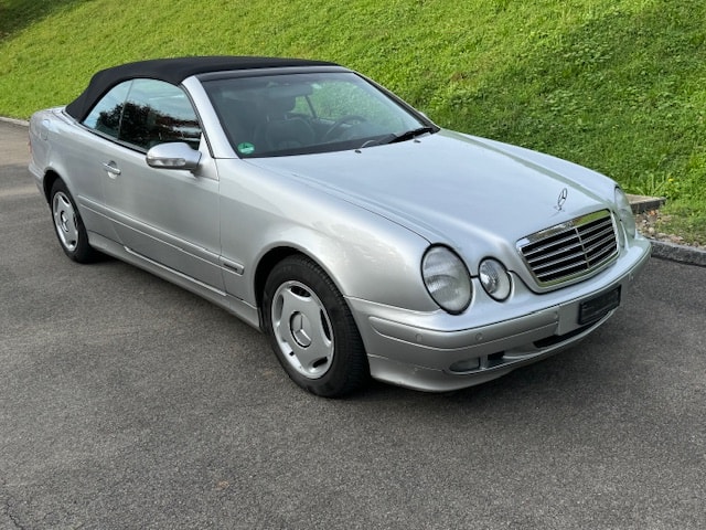 MERCEDES-BENZ CLK 200 Elégance