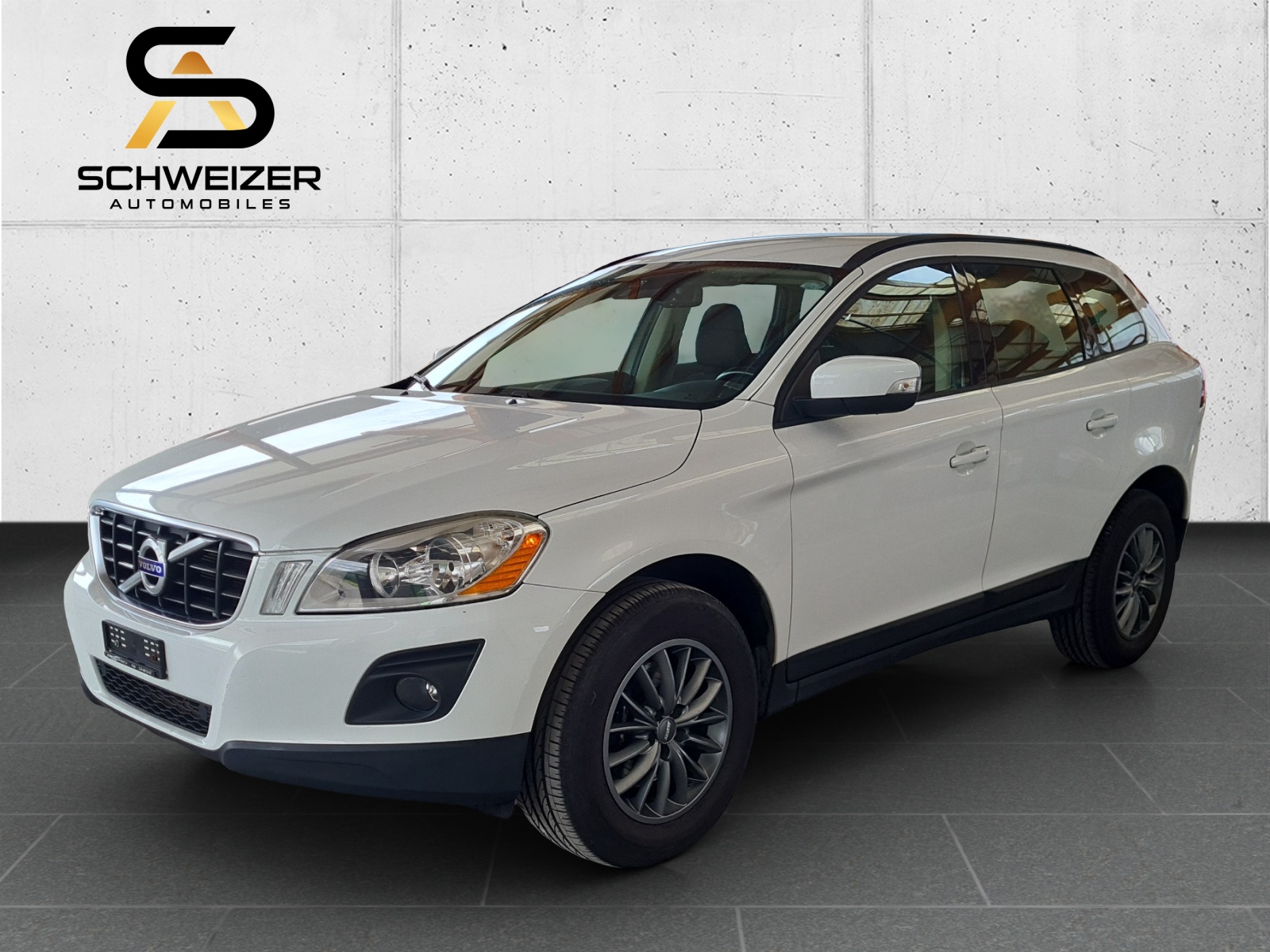 VOLVO XC60 2.4D Kinetic