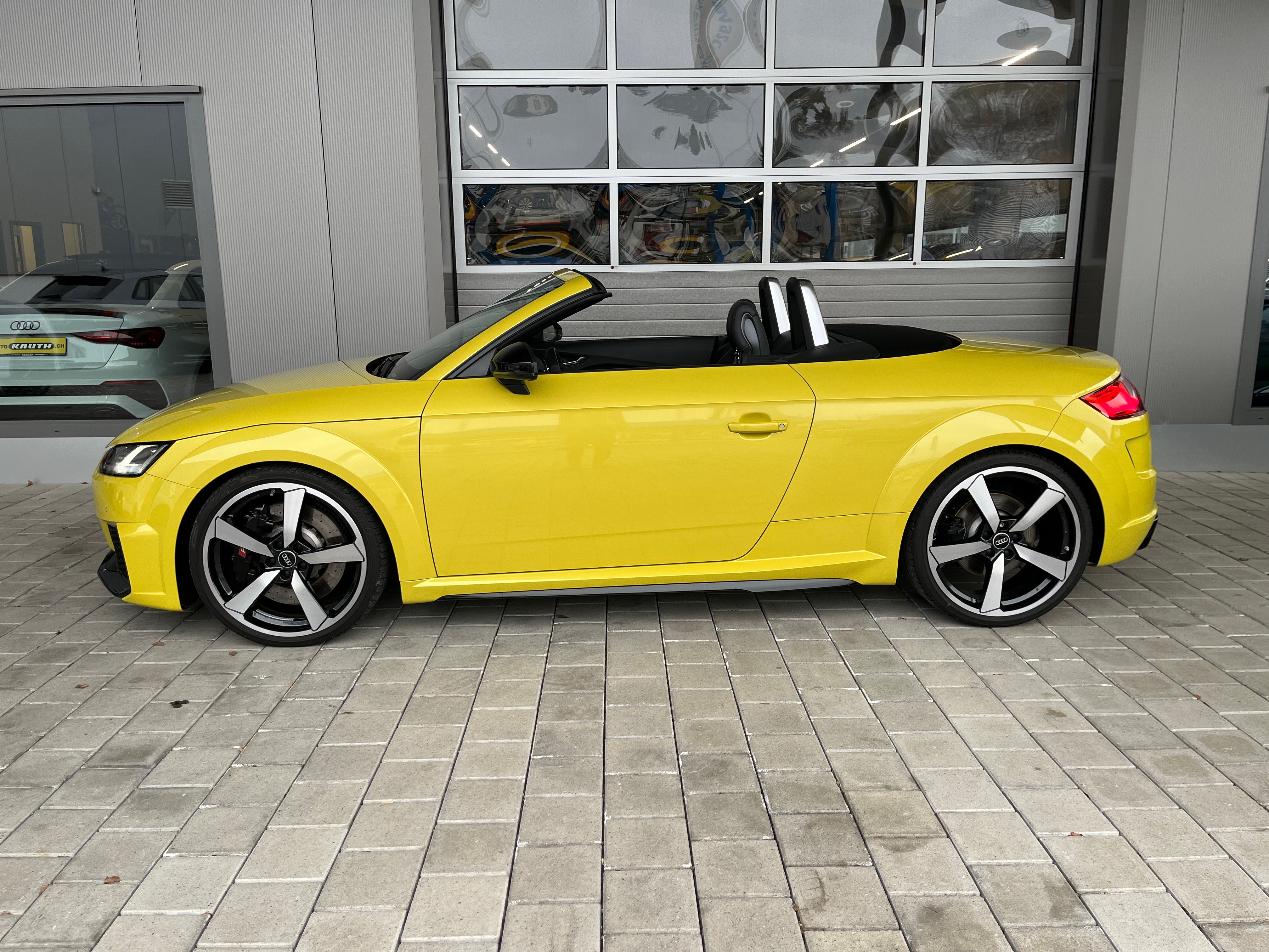 AUDI TT Roadster TTRS S-tronic