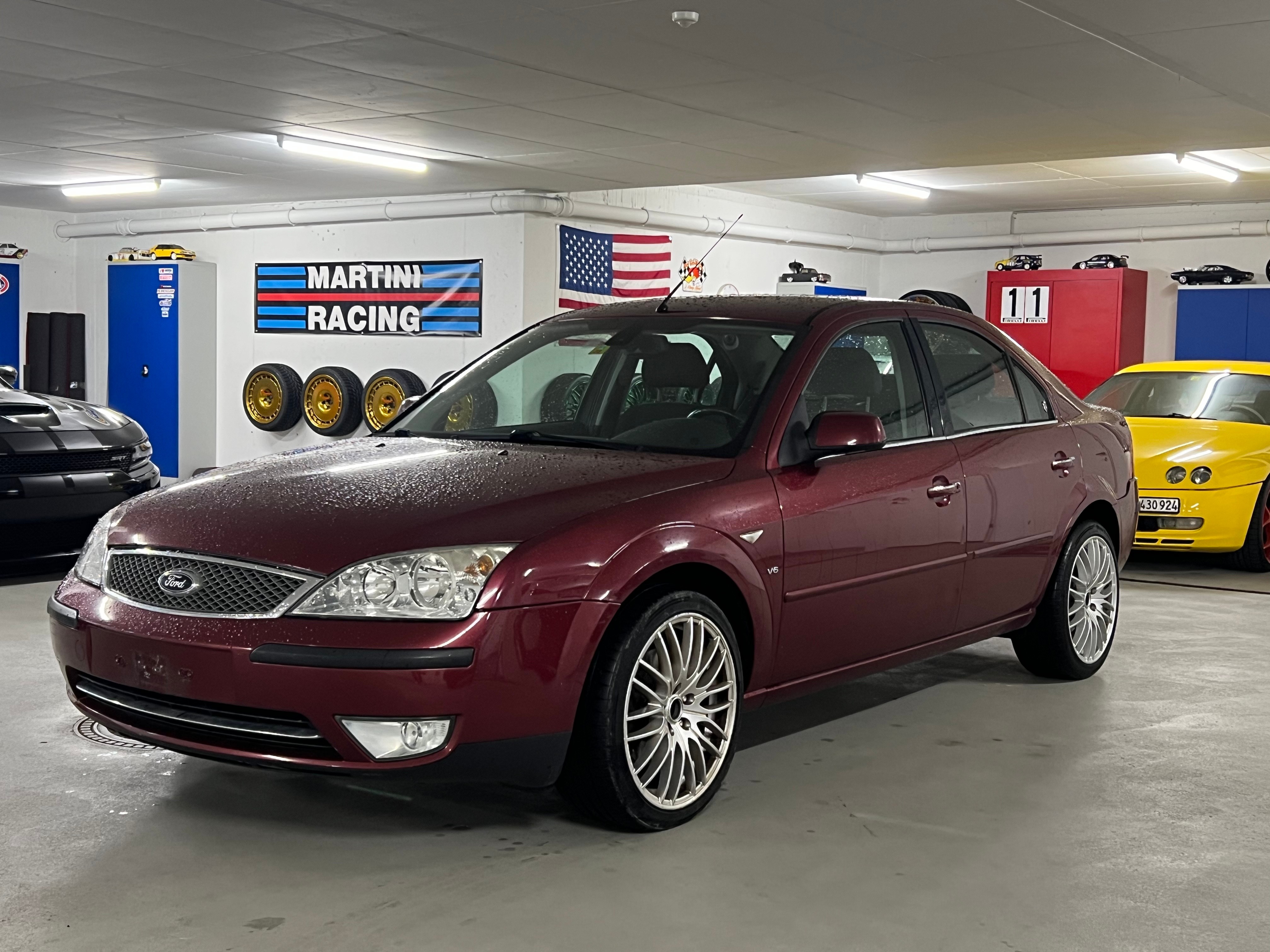 FORD Mondeo 2.5i V6 24V Ghia