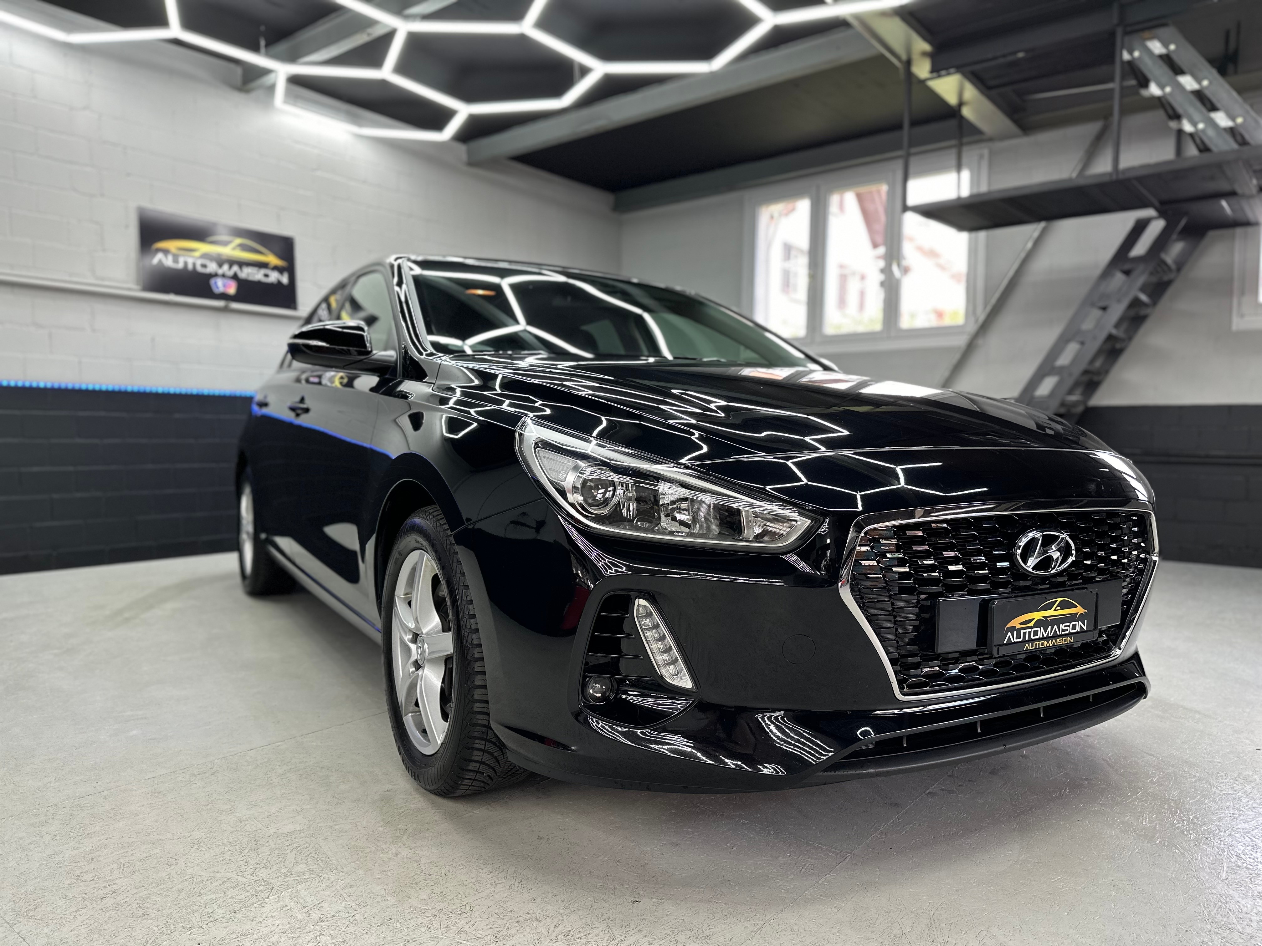 HYUNDAI i30 1.4 T-GDi Launch Plus