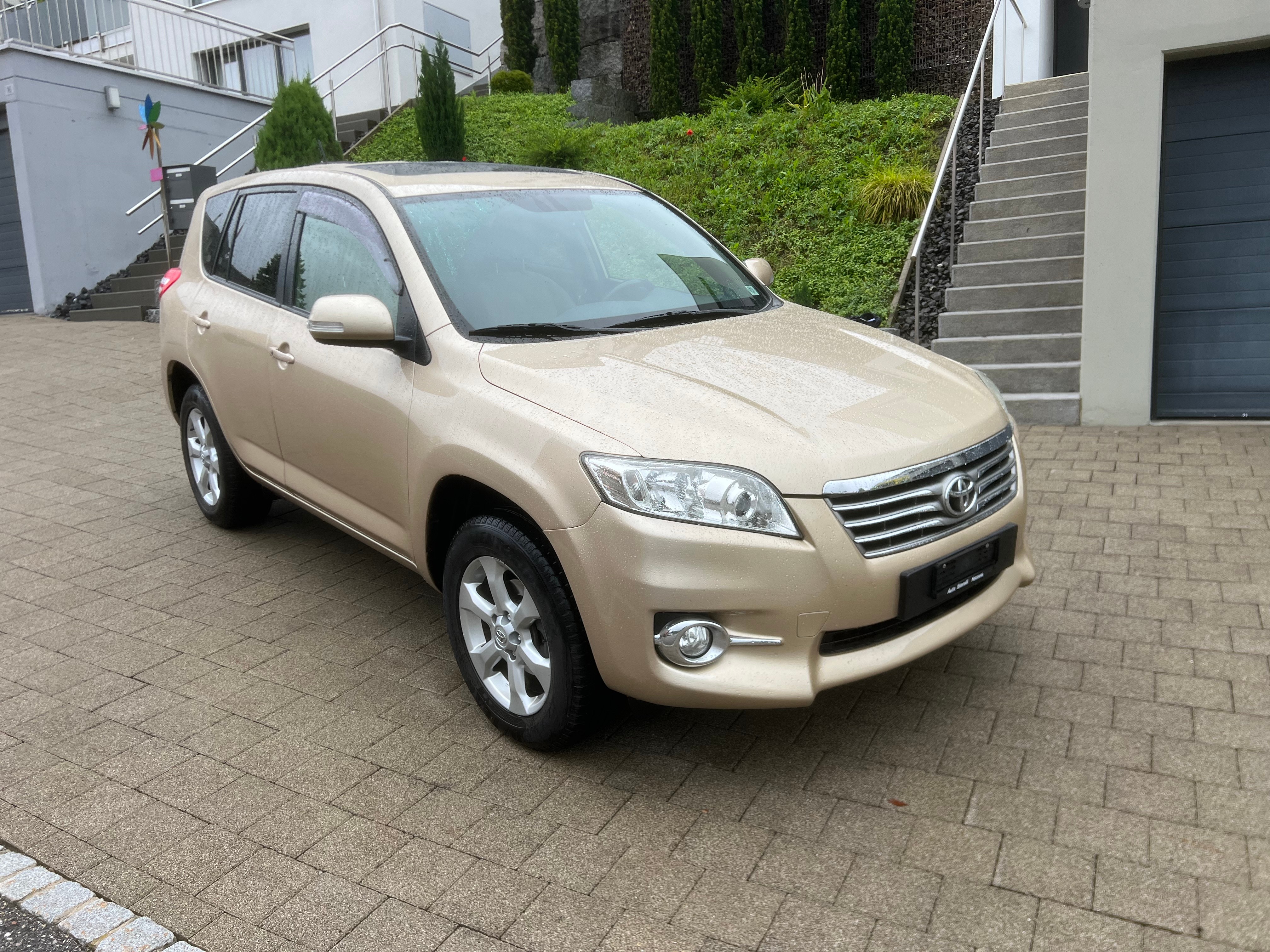 TOYOTA RAV-4 2.0 16V Linea Terra Multidrive