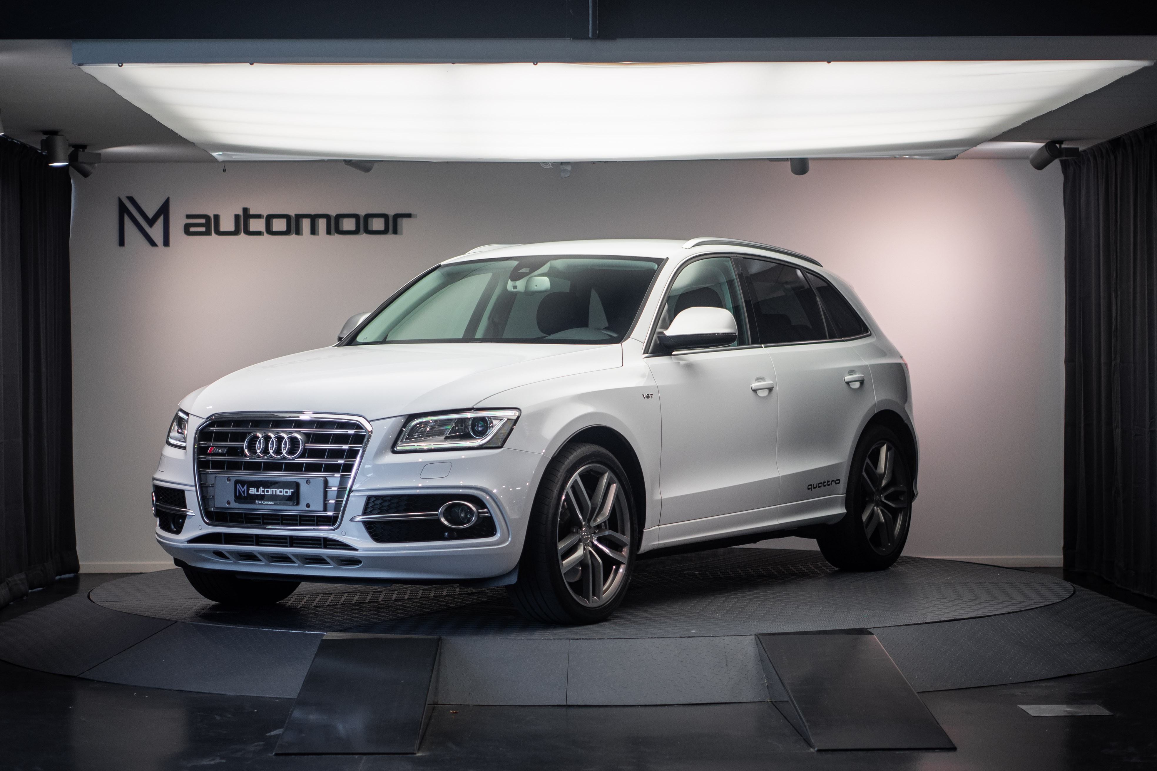 AUDI SQ5 3.0 TDI quattro tiptronic *Dynamiklenkung* *AHK* *ACC*