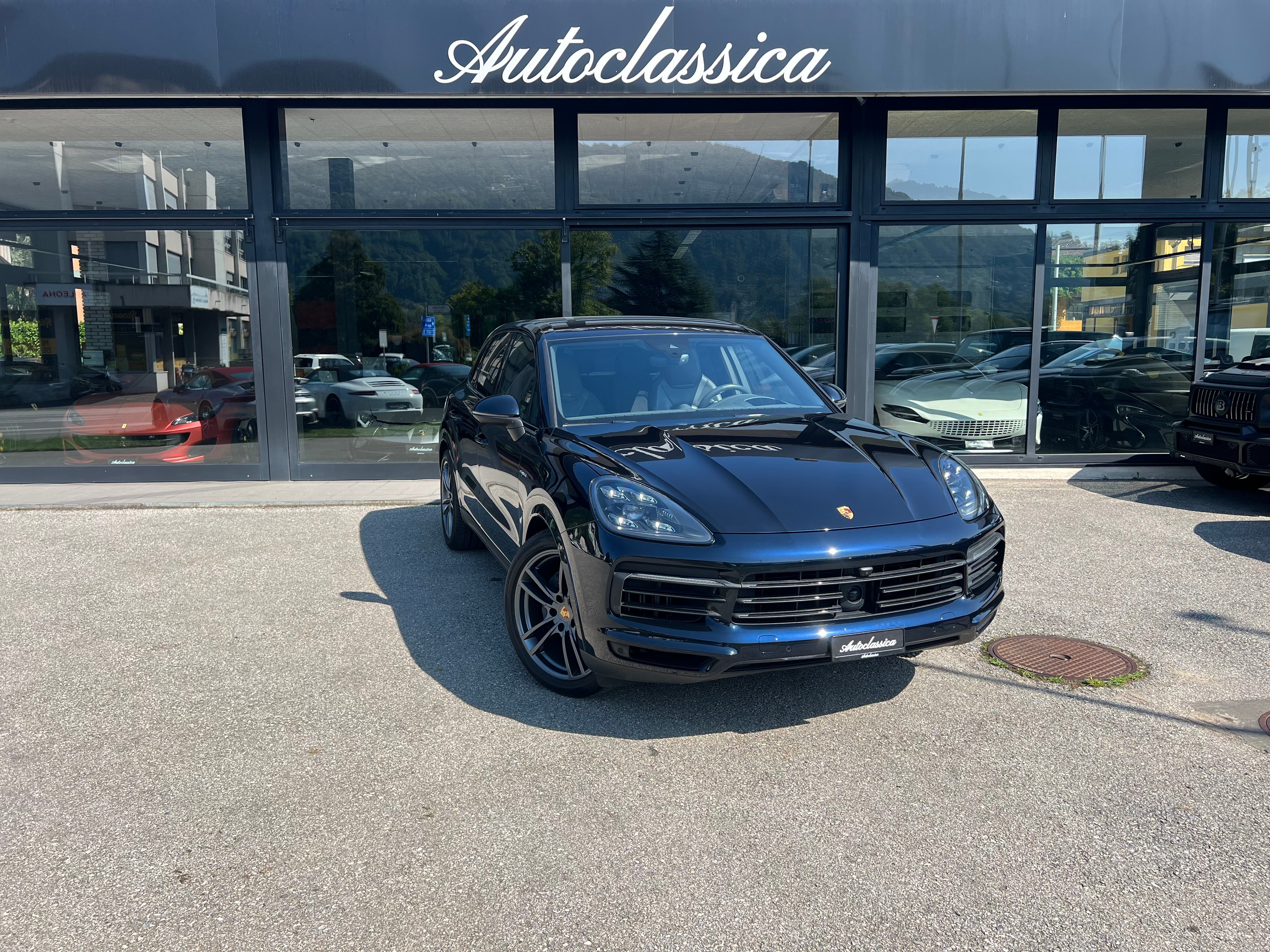 PORSCHE Cayenne E-Hybrid