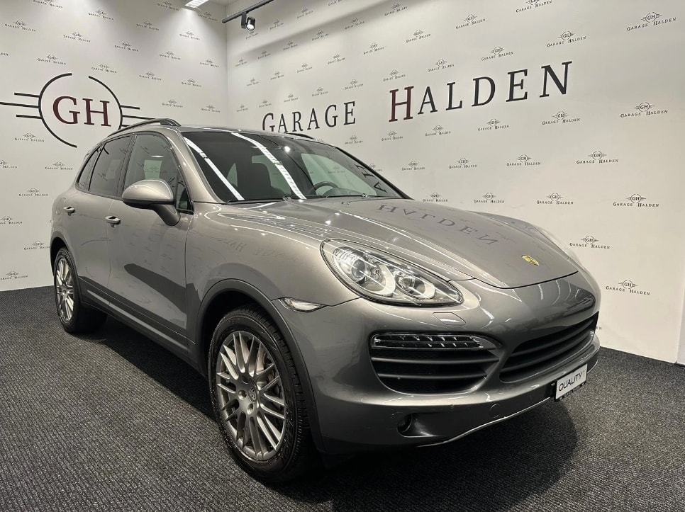 PORSCHE Cayenne S