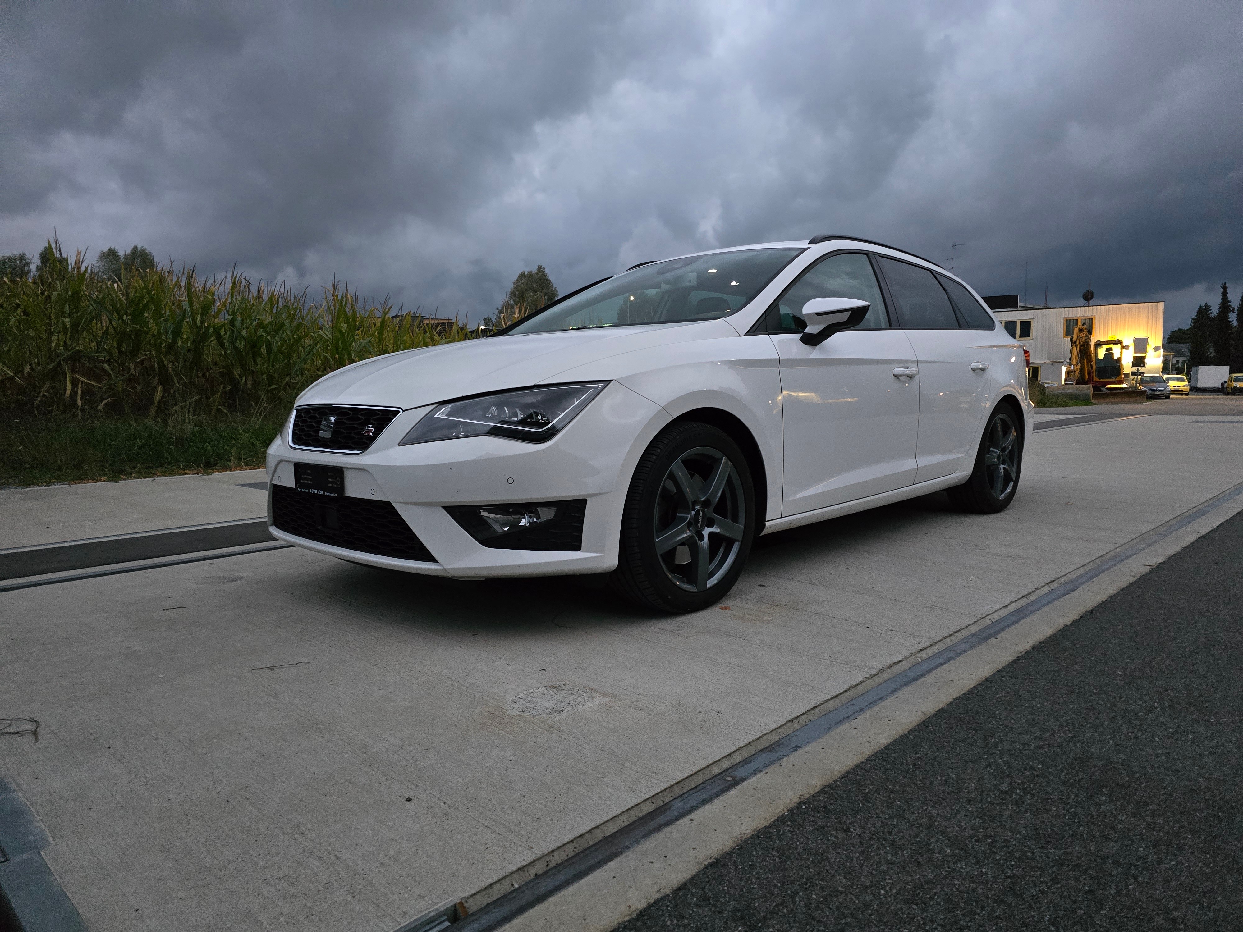 SEAT Leon ST 1.8 TSI FR DSG