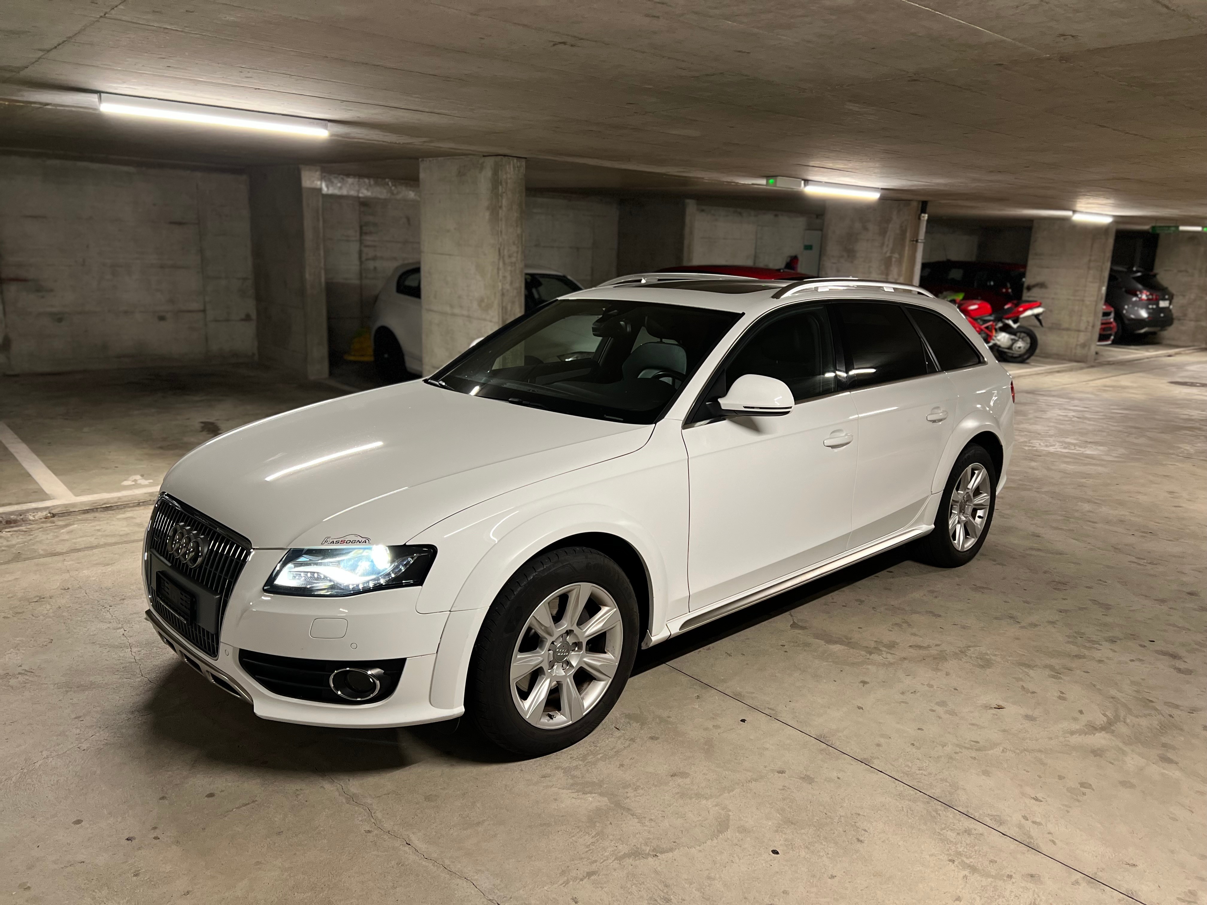 AUDI A4 allroad 3.0 TDI quattro S-tronic