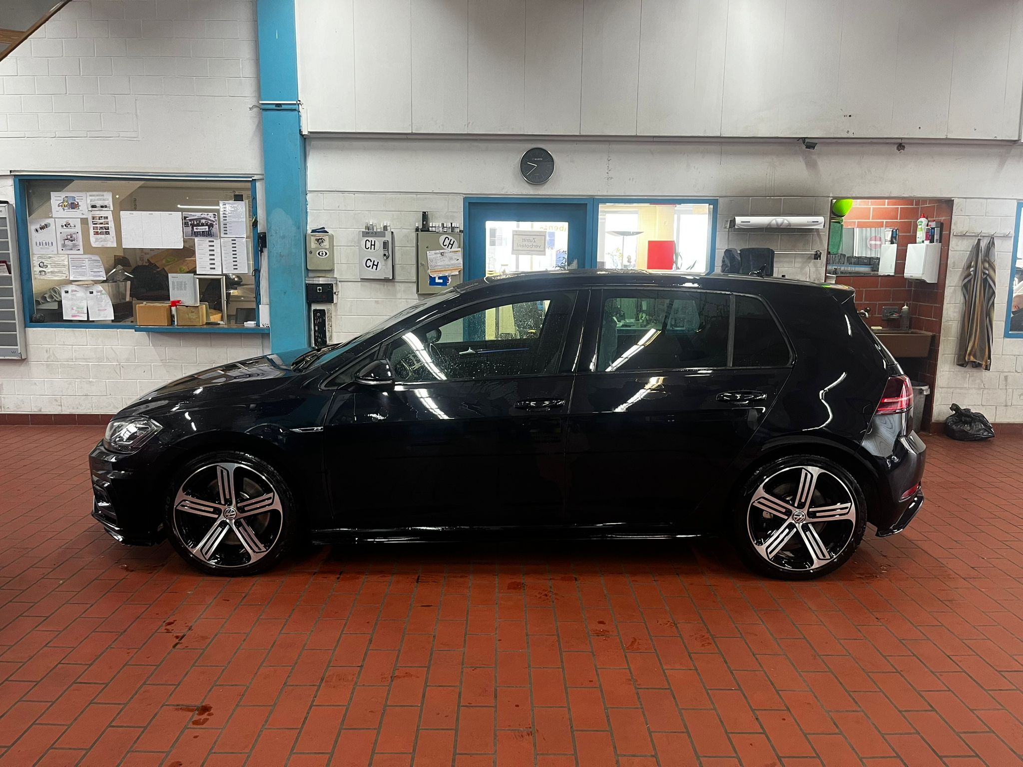 VW Golf 2.0 TSI R 4Motion DSG