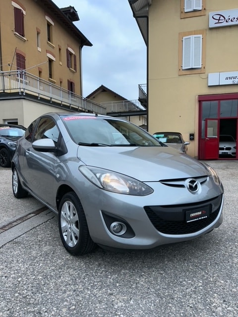 MAZDA 2 1.3i 16V Exclusive