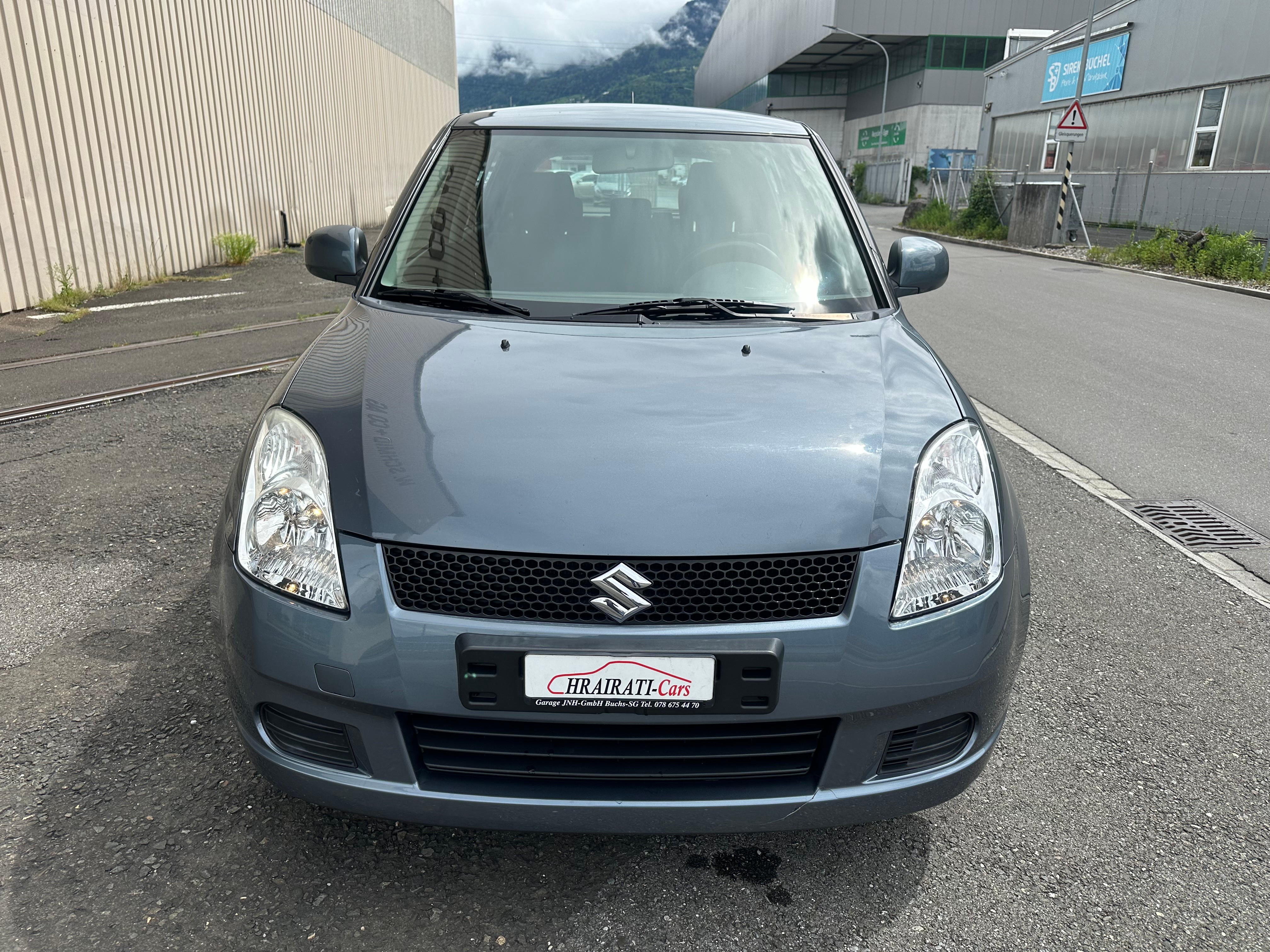 SUZUKI Swift 1.3i 16V GL 4x4