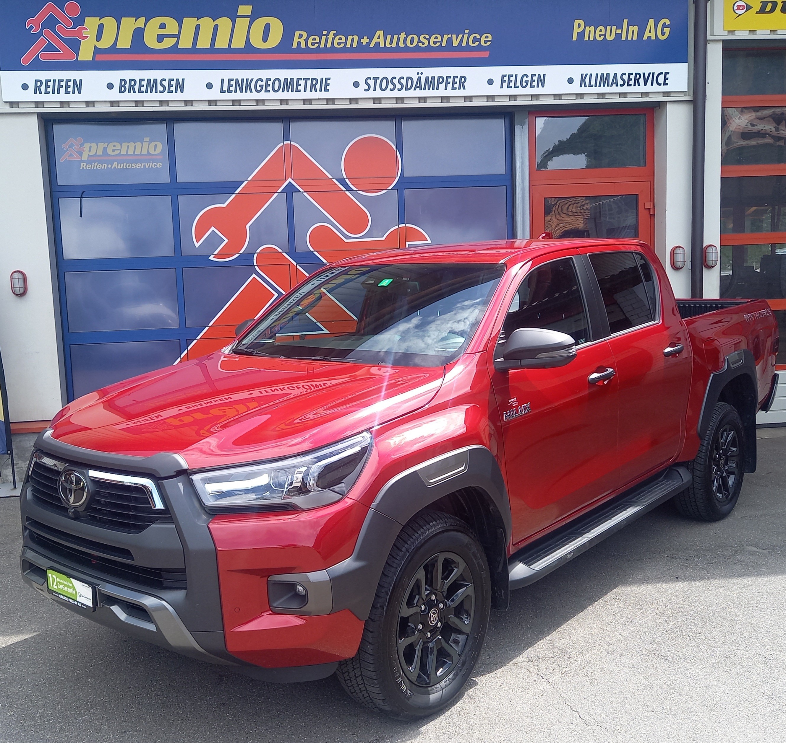 TOYOTA Hilux 2.8D-4D Invincible Double Cab 4x4 A