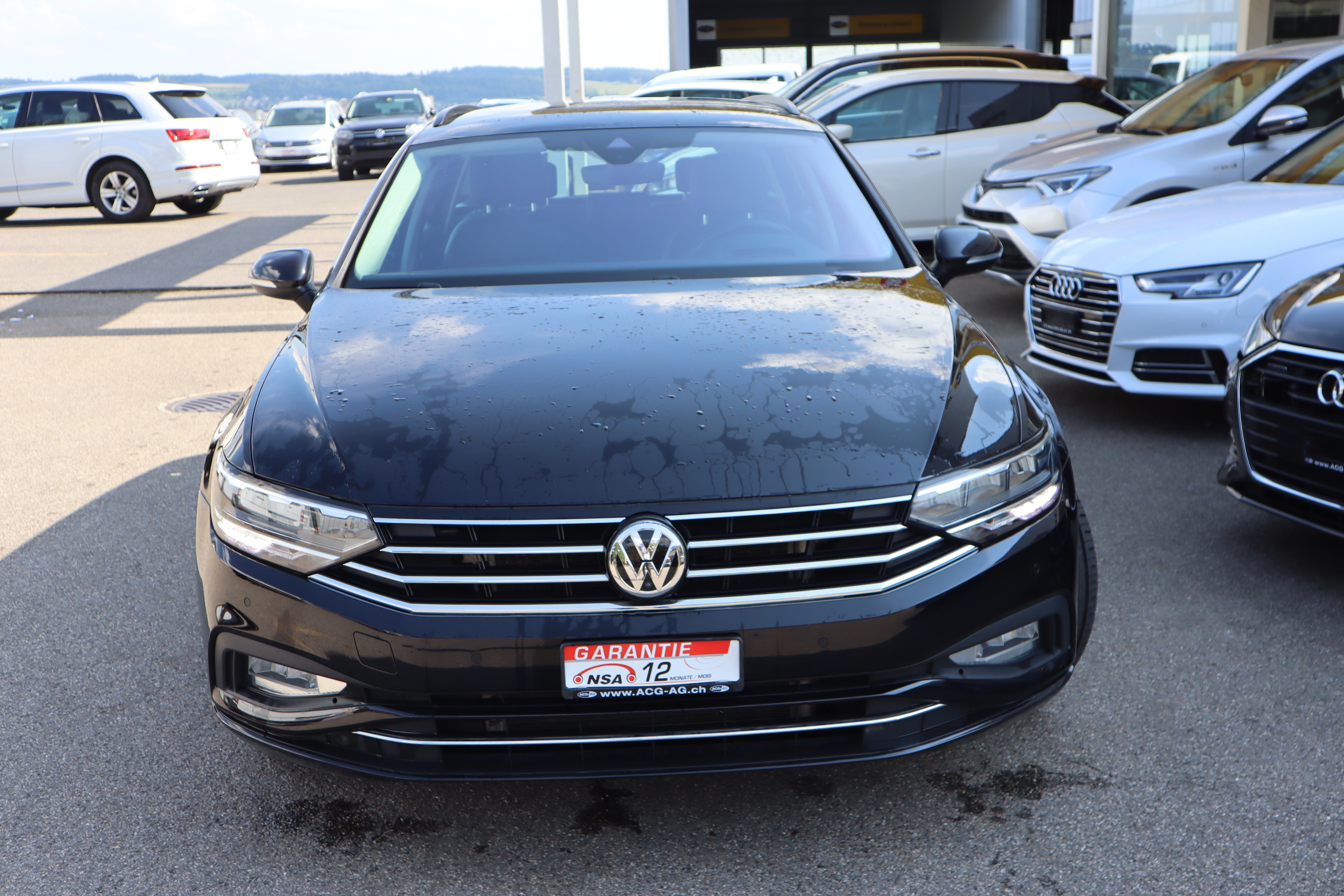 VW Passat 2.0 TDI BMT Business DSG ** Voll-Leder Ausstattung ** Navi mit RF-Kamera 360° ** Frisch Ab MFK & Service **