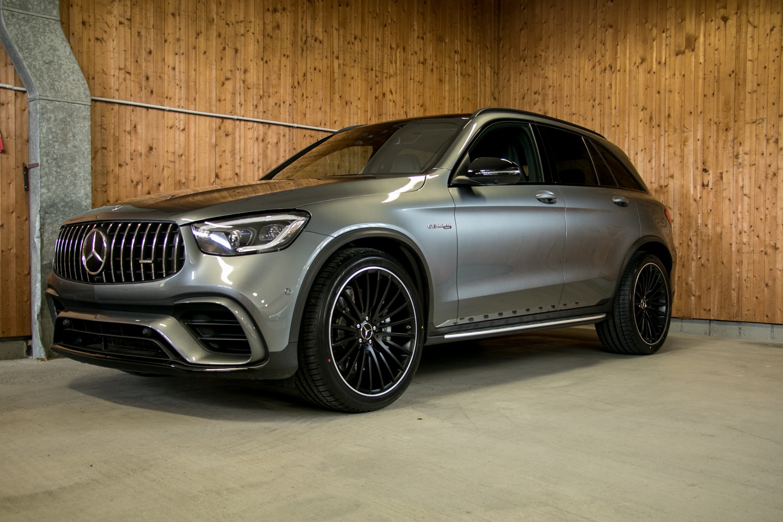 MERCEDES-BENZ GLC 63 AMG 4Matic 9G-Tronic 