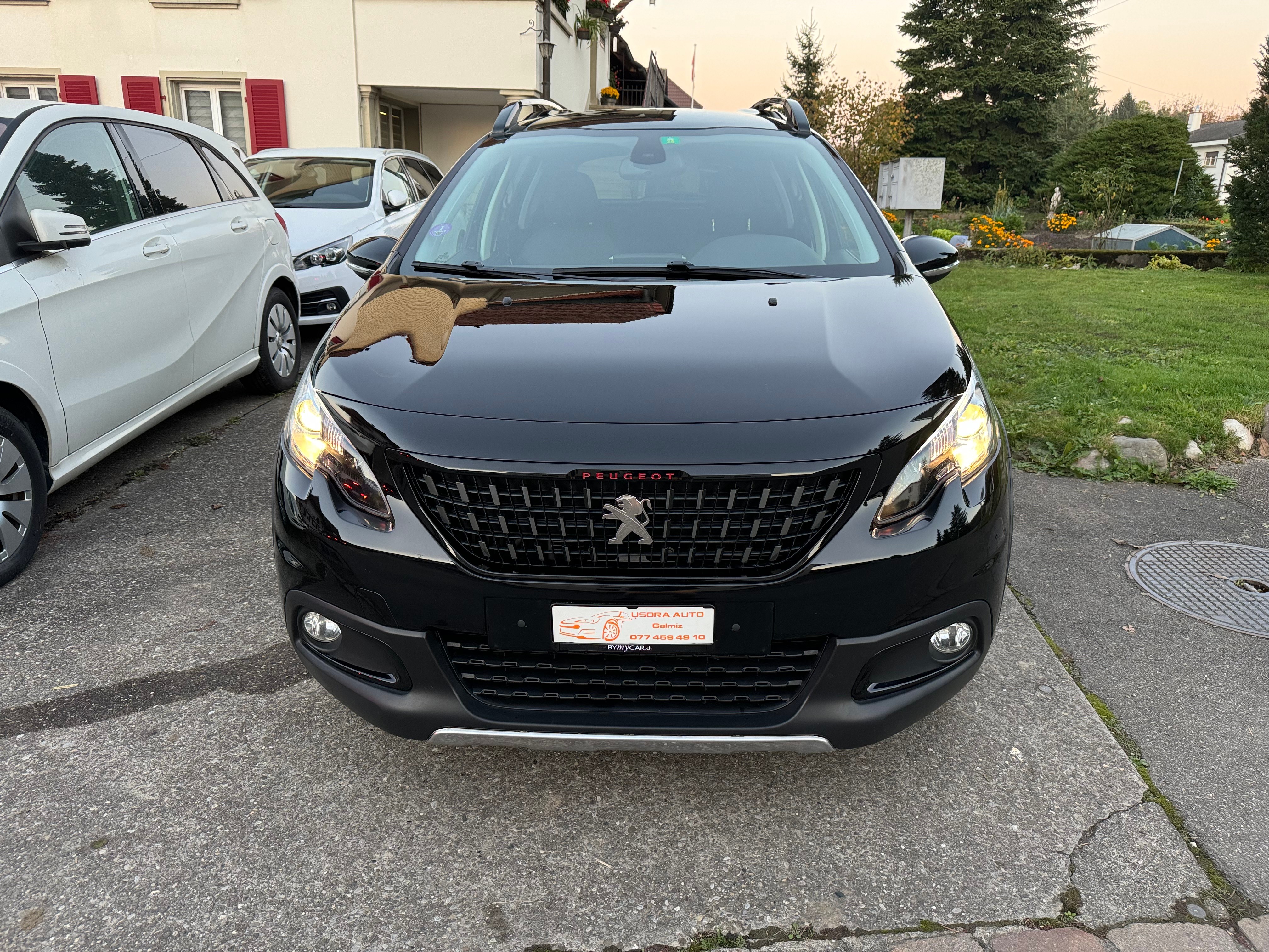 PEUGEOT 2008 1.2 PureTech Allure