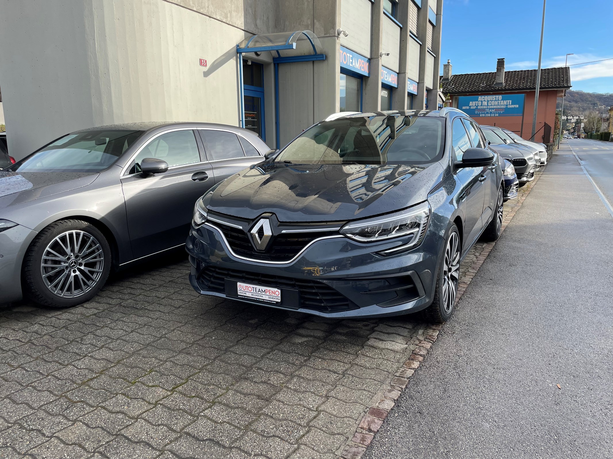 RENAULT Mégane Grandtour 1.3 16V Turbo Intens EDC