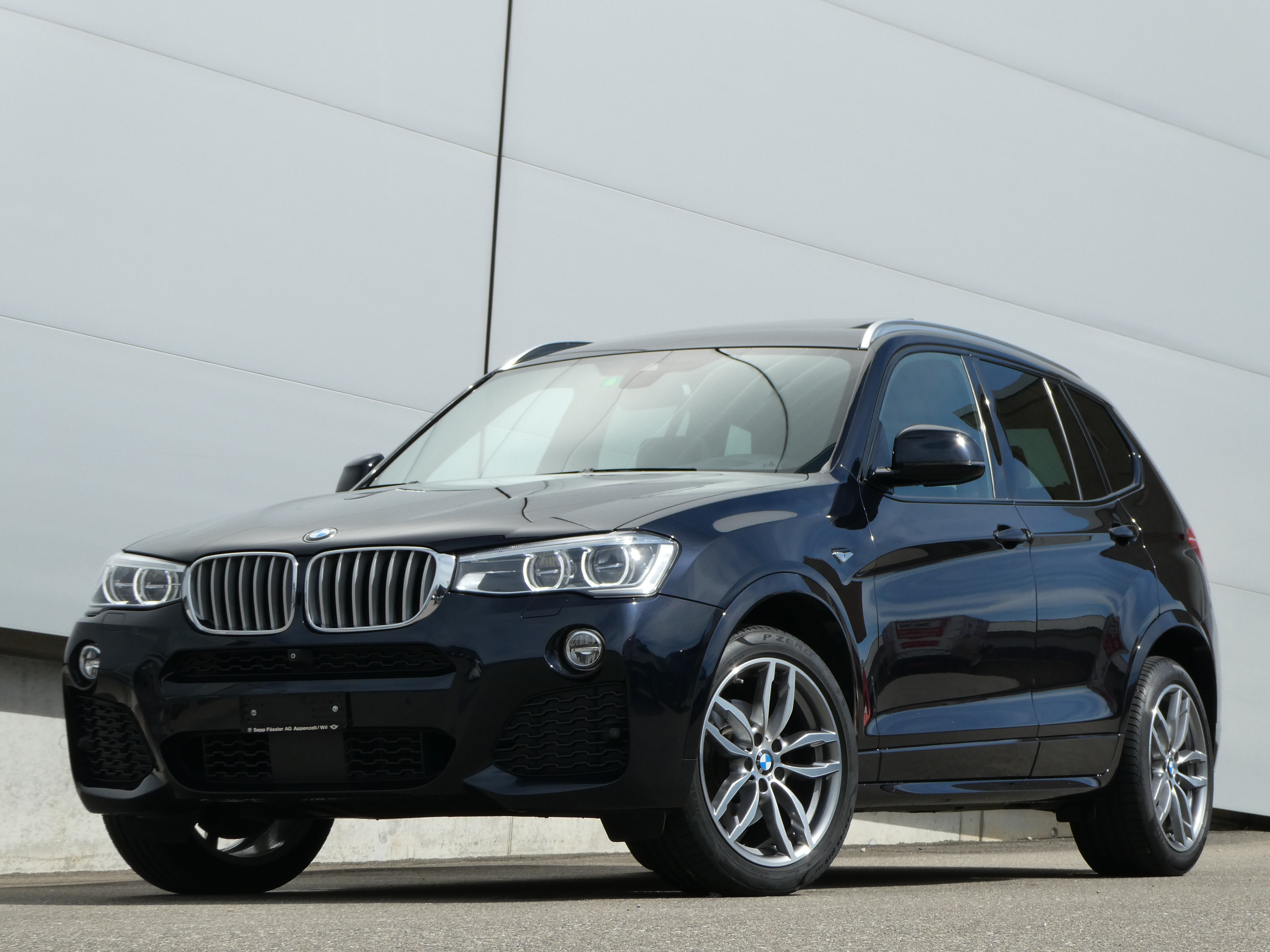 BMW X3 xDrive 35i M paket