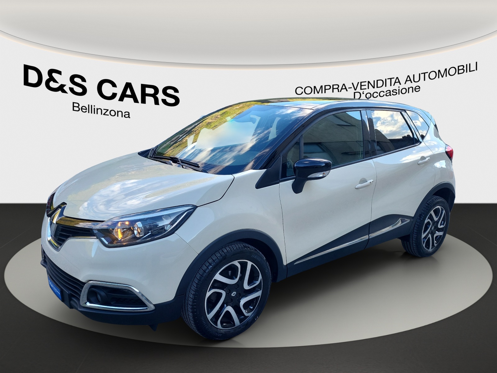 RENAULT Captur 1.2 T 16V Intens EDC