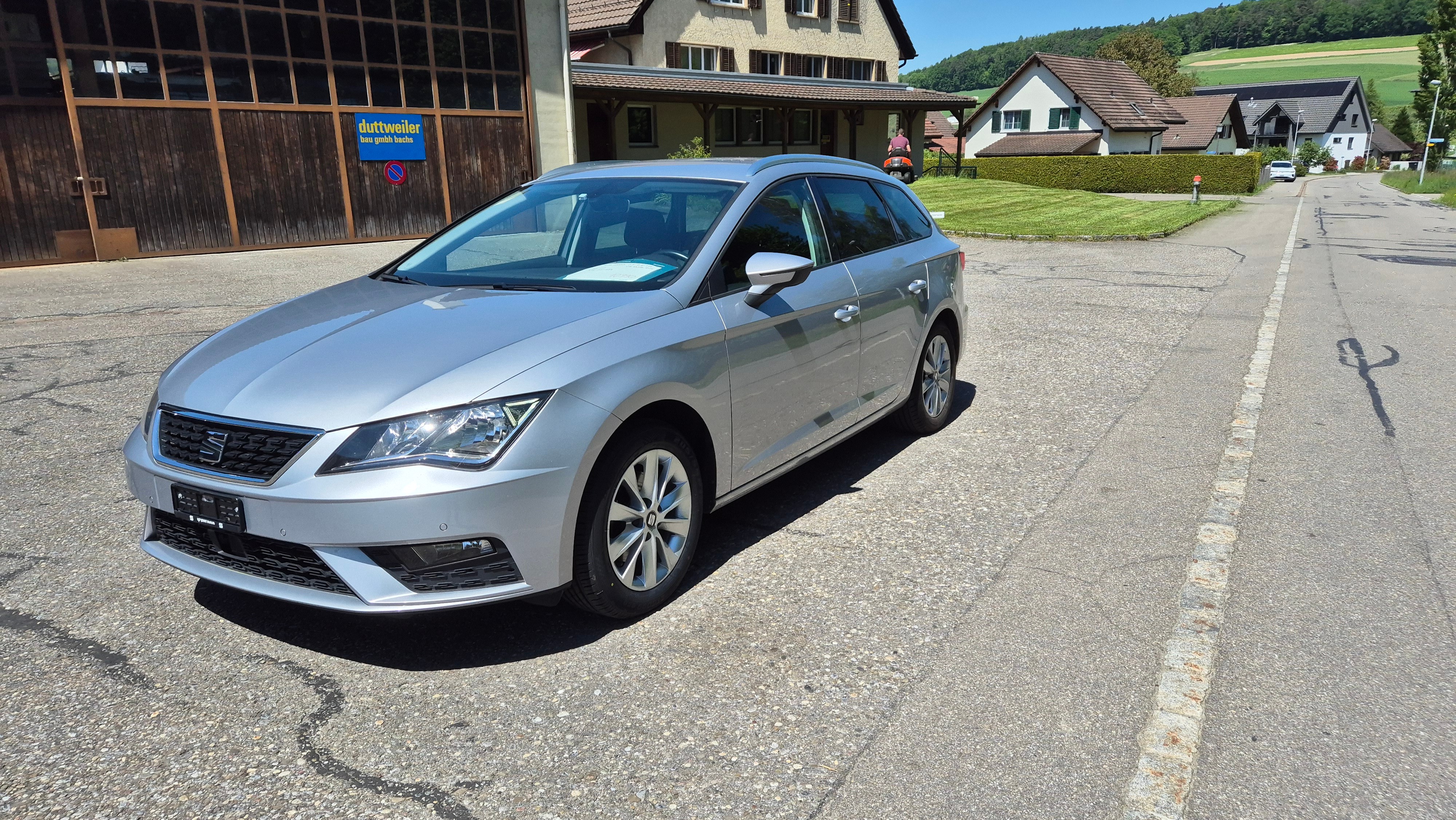 SEAT Leon ST 1.6 TDI CR Style 4Drive*Frisch ab MFK*